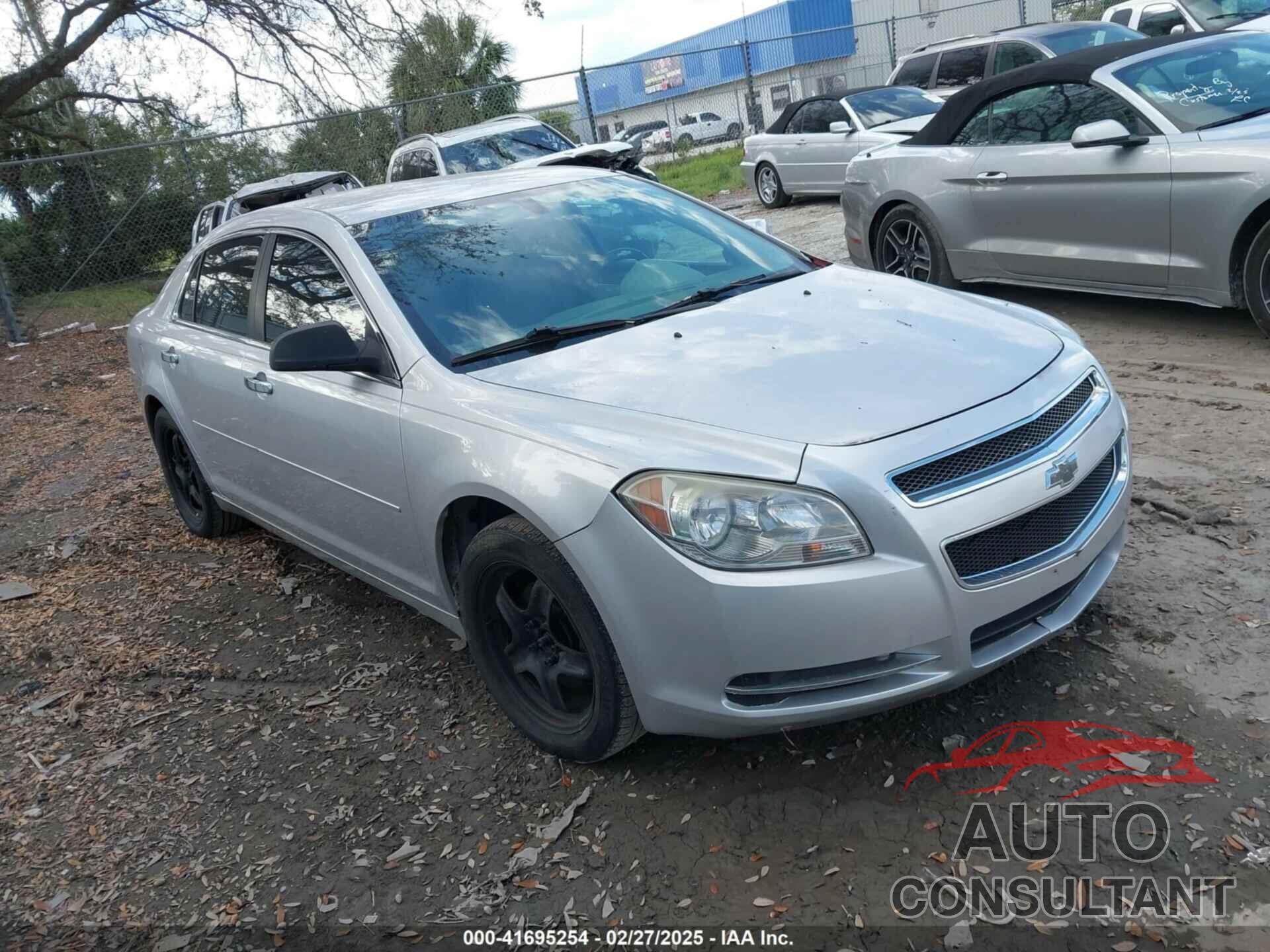 CHEVROLET MALIBU 2011 - 1G1ZB5E1XBF107940