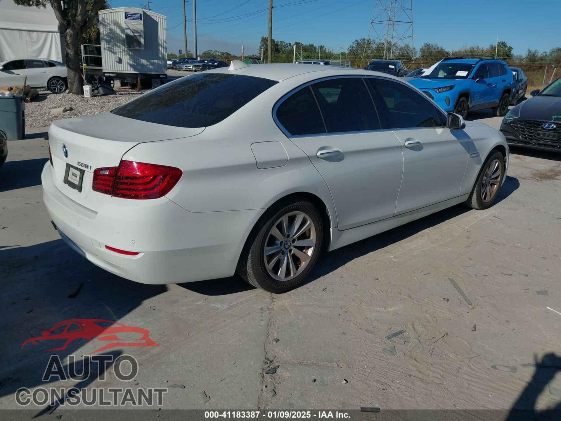 BMW 528I 2015 - WBA5A5C5XFD517618