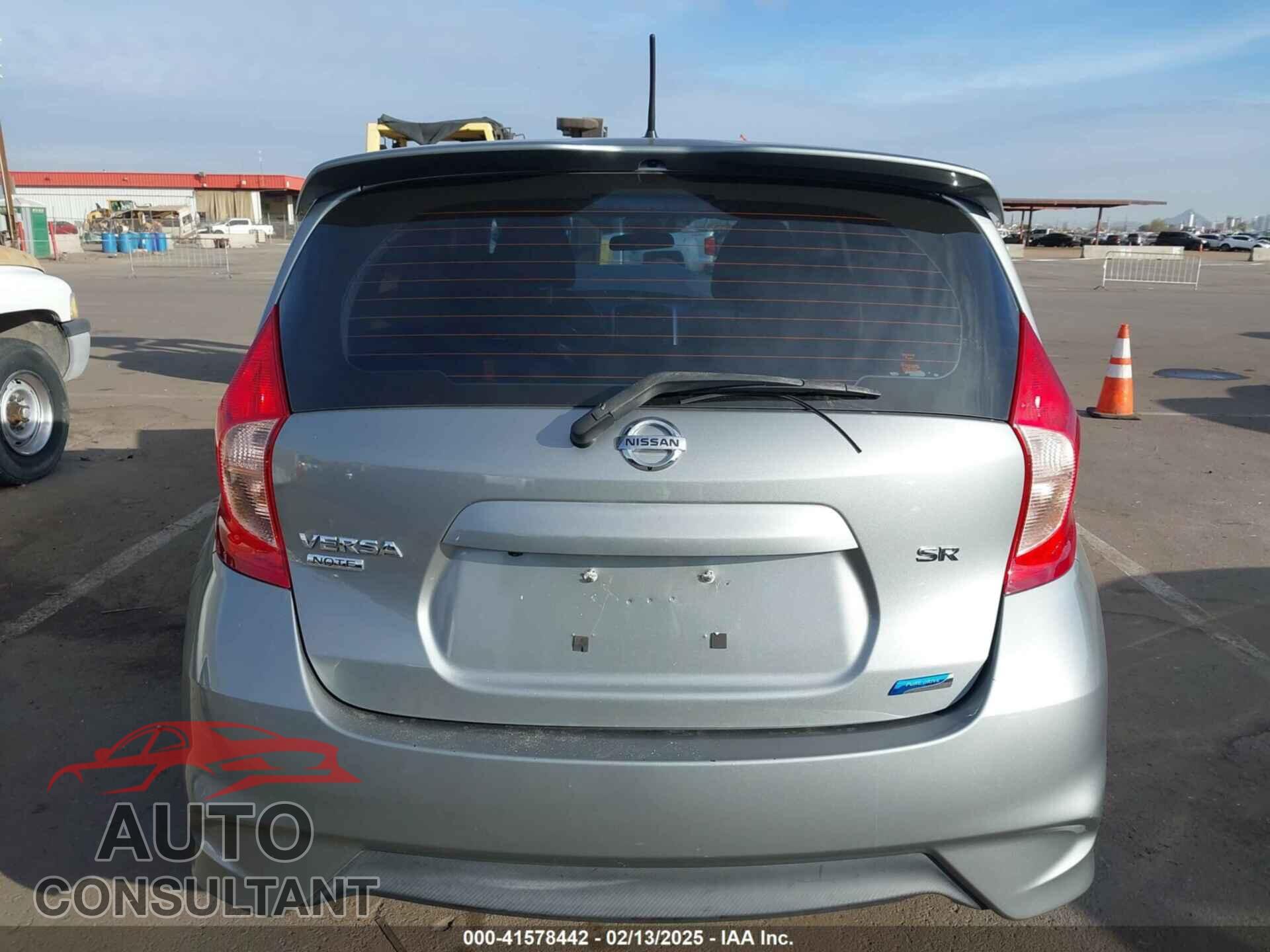 NISSAN VERSA NOTE 2015 - 3N1CE2CP0FL447865