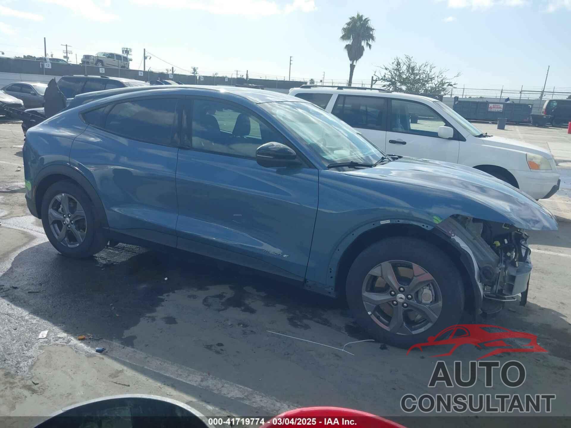 FORD MUSTANG MACH-E 2023 - 3FMTK1RM9PMA00813