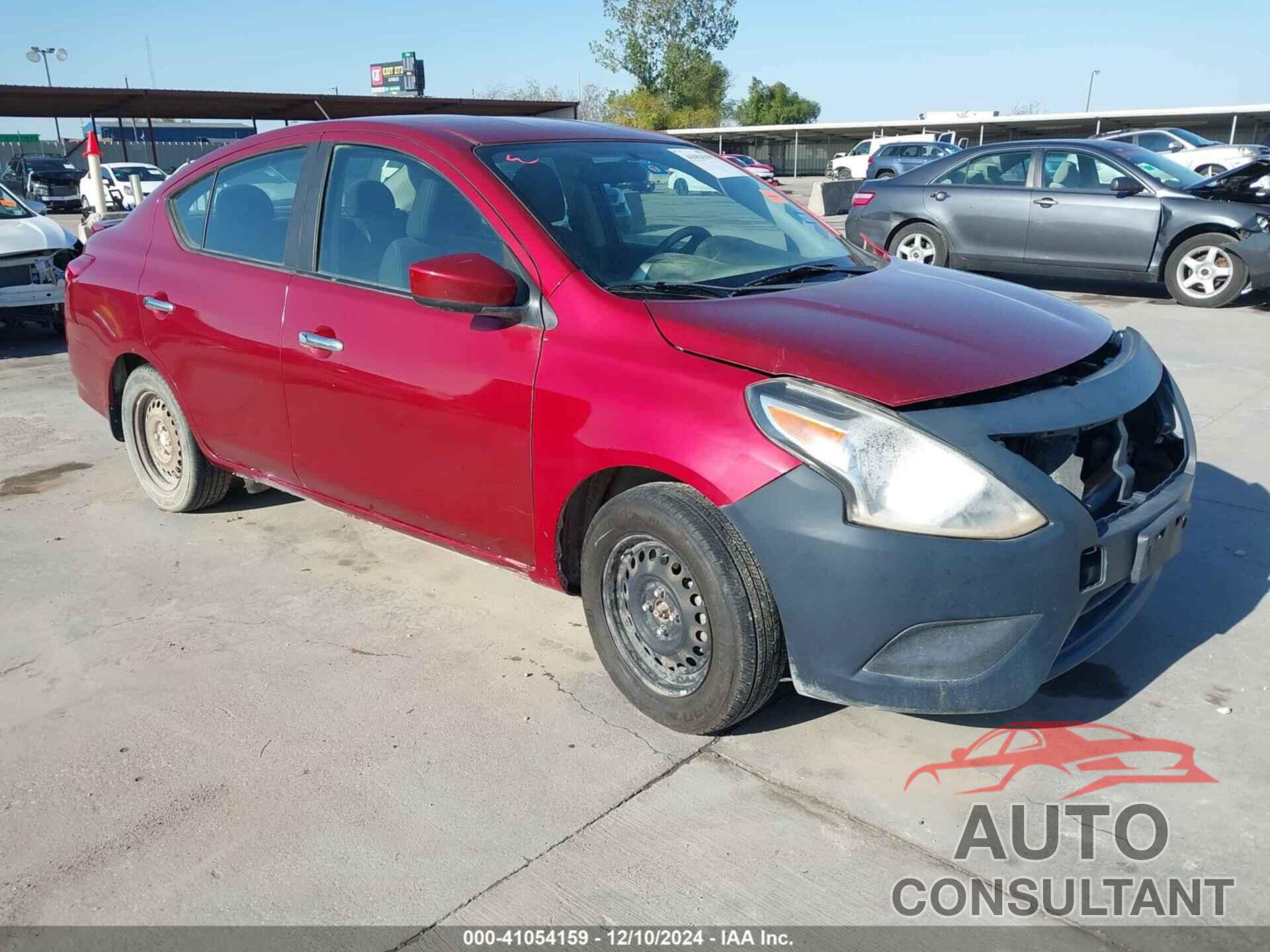 NISSAN VERSA 2017 - 3N1CN7AP5HL883789