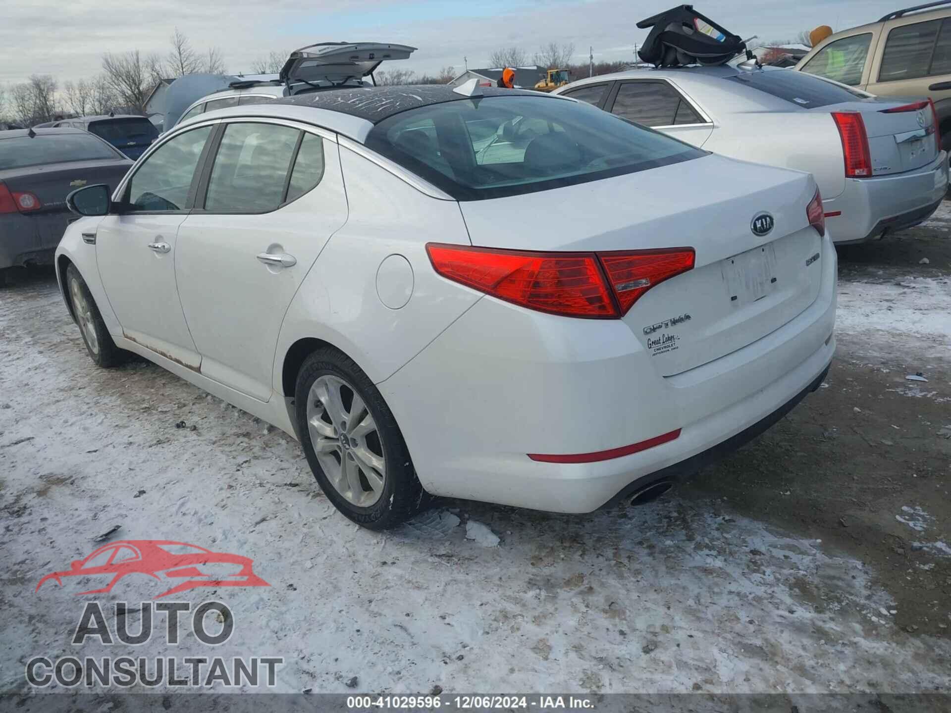 KIA OPTIMA 2011 - KNAGN4A70B5146386
