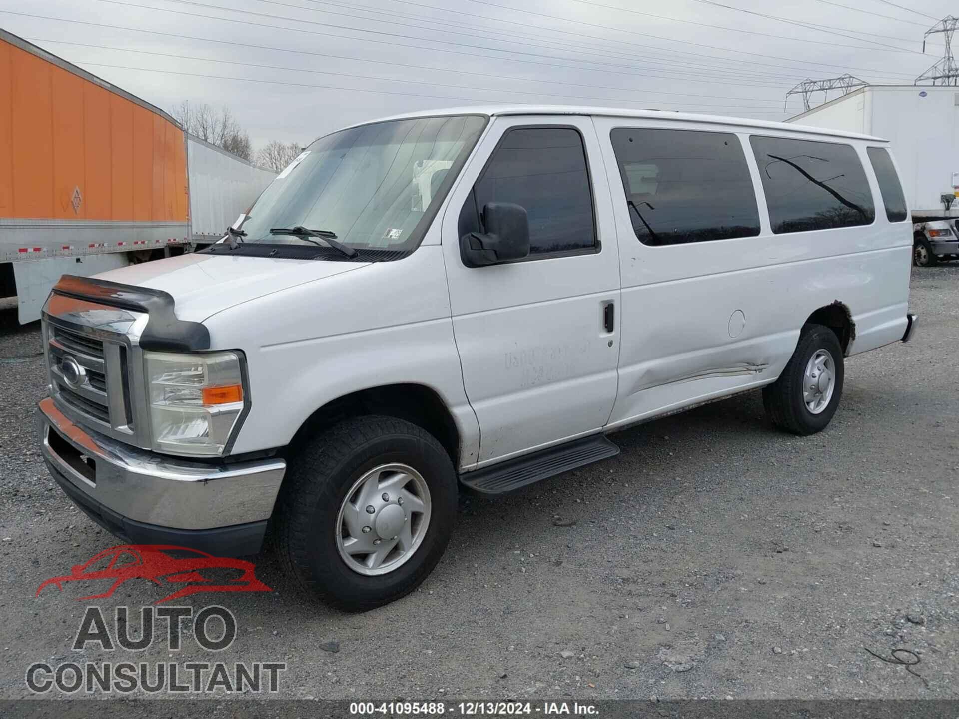 FORD E-350 SUPER DUTY 2011 - 1FBSS3BL9BDB10430
