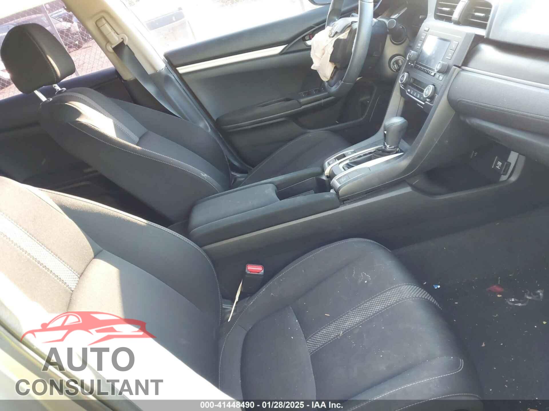 HONDA CIVIC 2019 - 2HGFC2F62KH555430