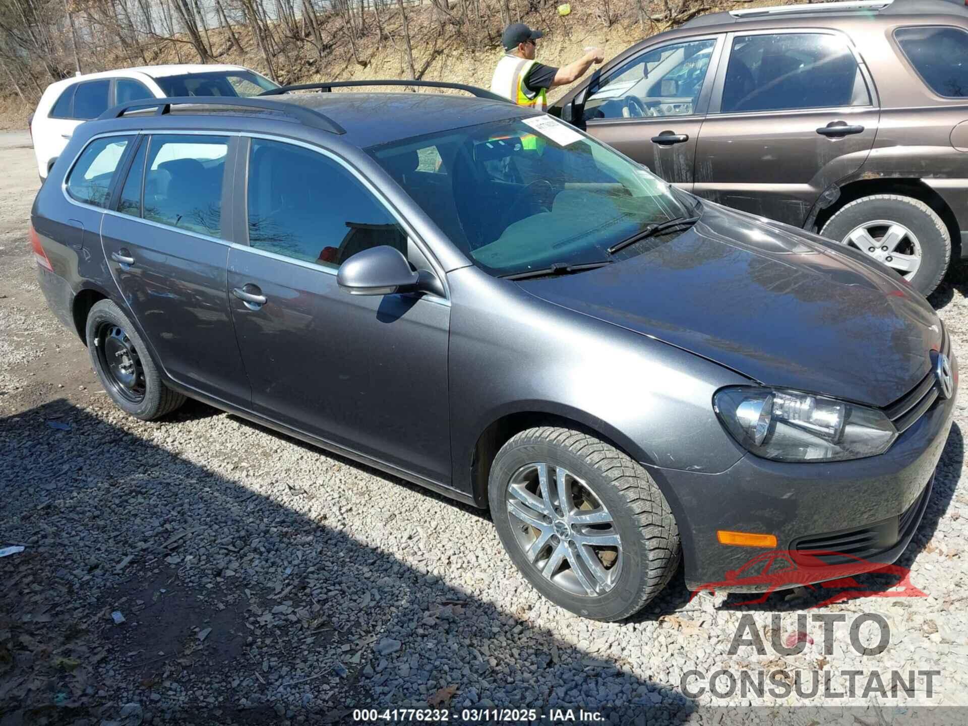 VOLKSWAGEN JETTA SPORTWAGEN 2014 - 3VWML7AJ8EM601098