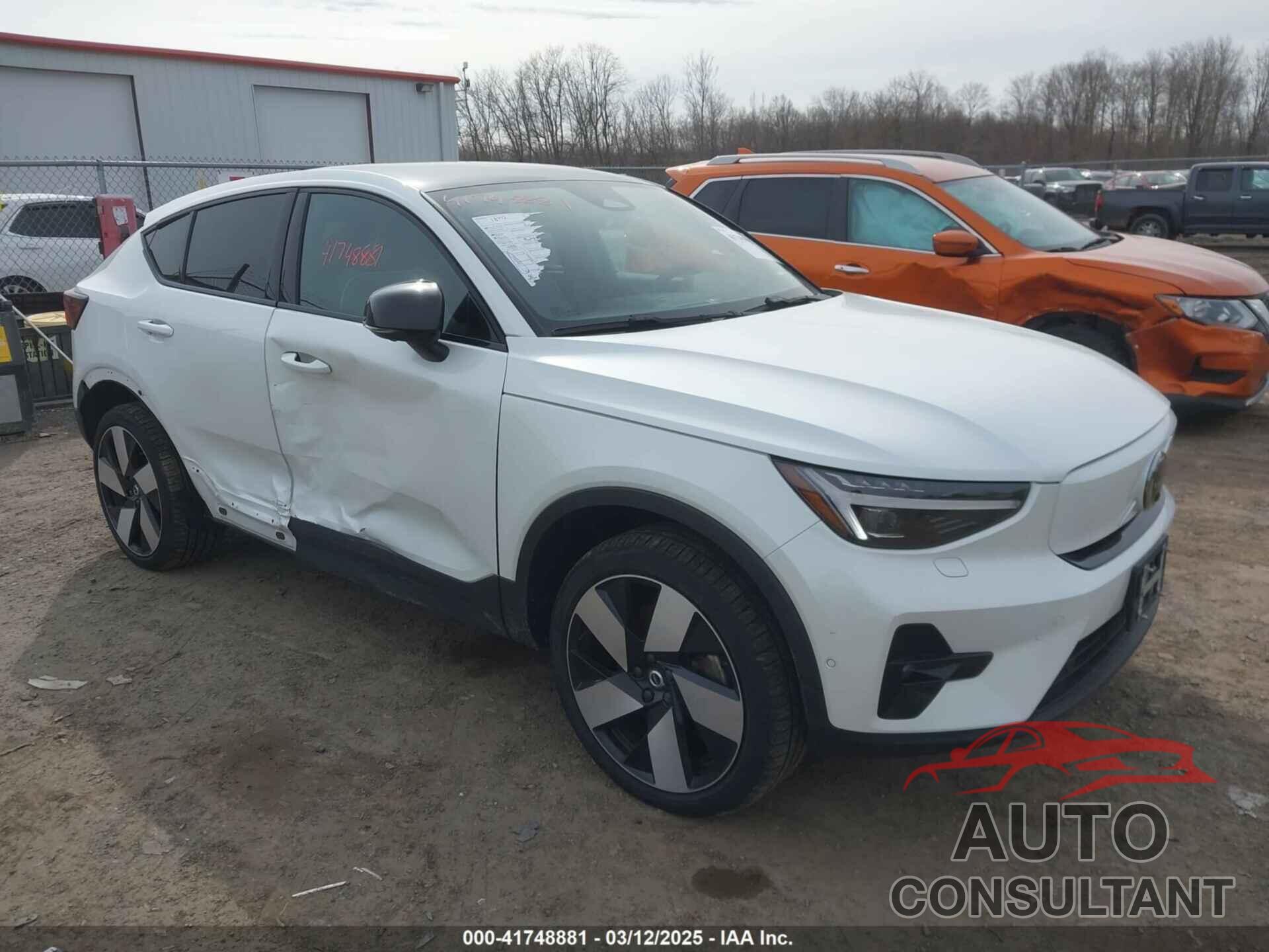 VOLVO C40 RECHARGE PURE ELECTRIC 2023 - YV4ED3GM1P2056366