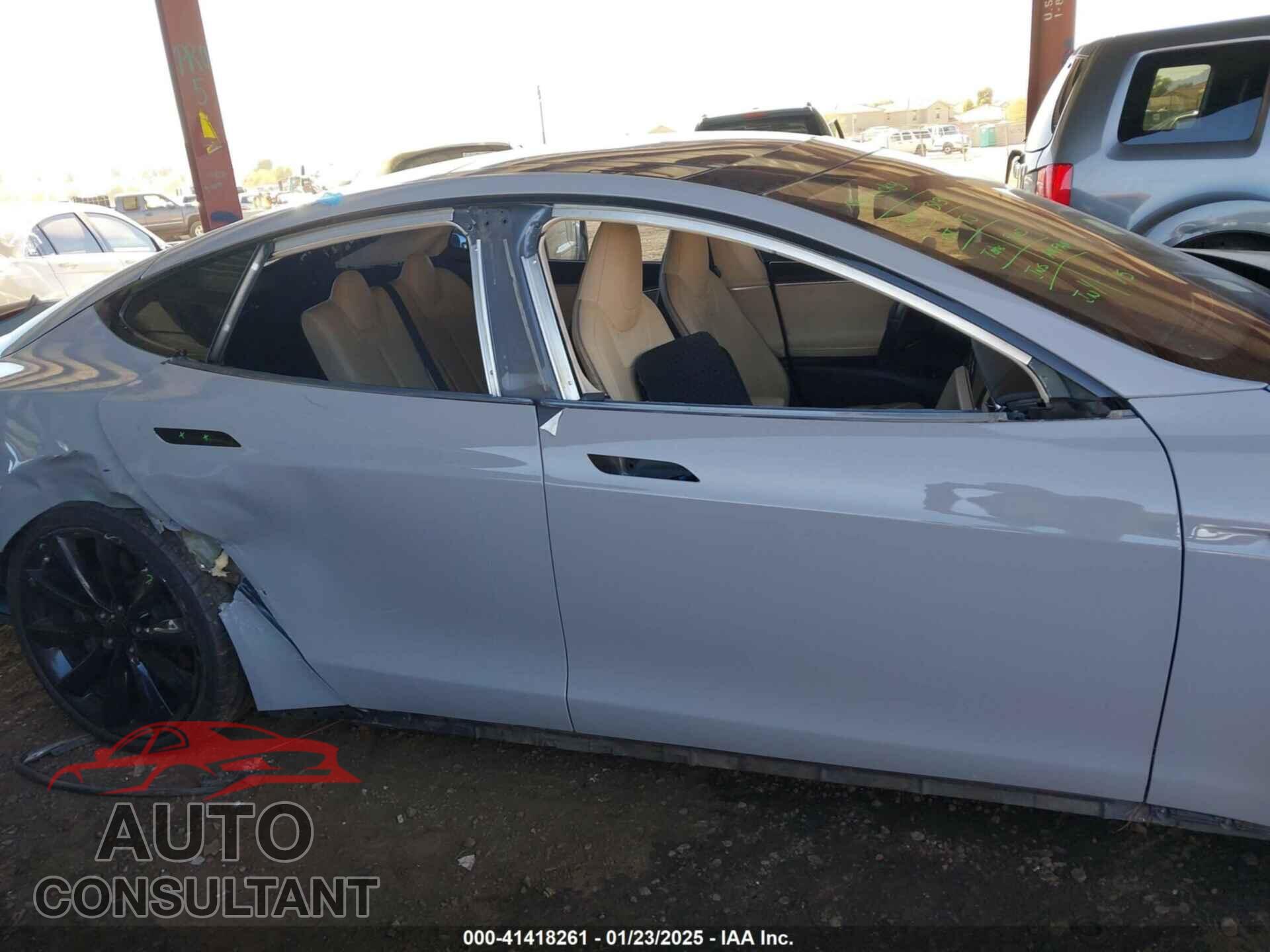 TESLA MODEL S 2014 - 5YJSA1H14EFP40457
