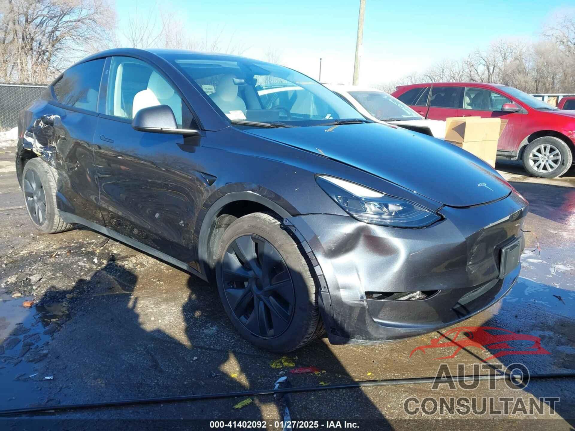 TESLA MODEL Y 2024 - 7SAYGDEE3RF164712