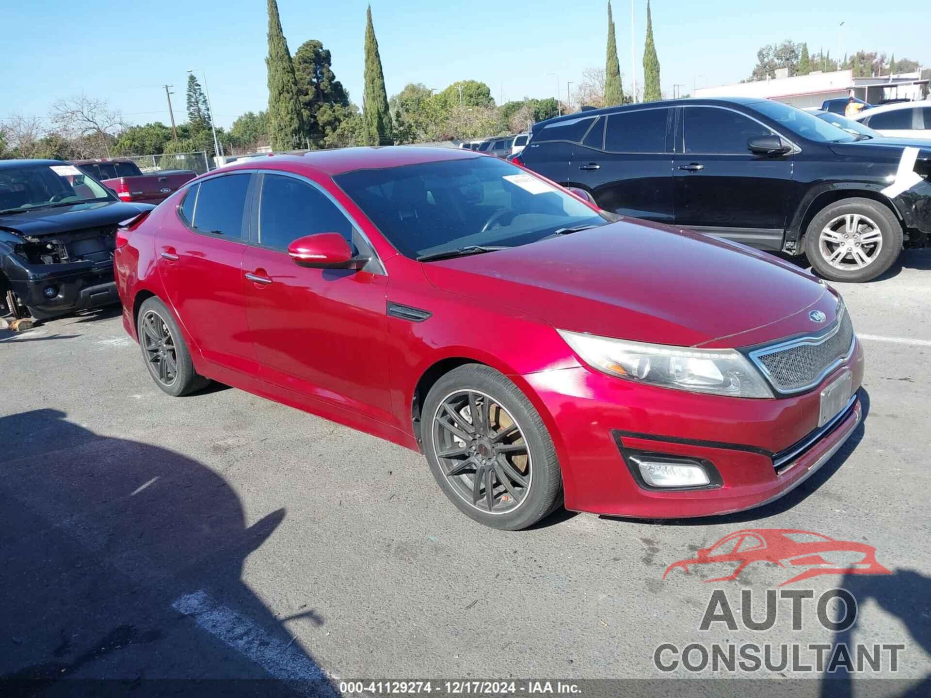 KIA OPTIMA 2015 - 5XXGR4A7XFG352498