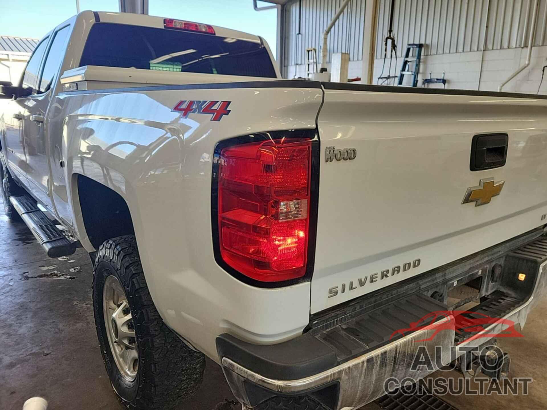 CHEVROLET SILVERADO 2019 - 2GC2KSEGXK1204929
