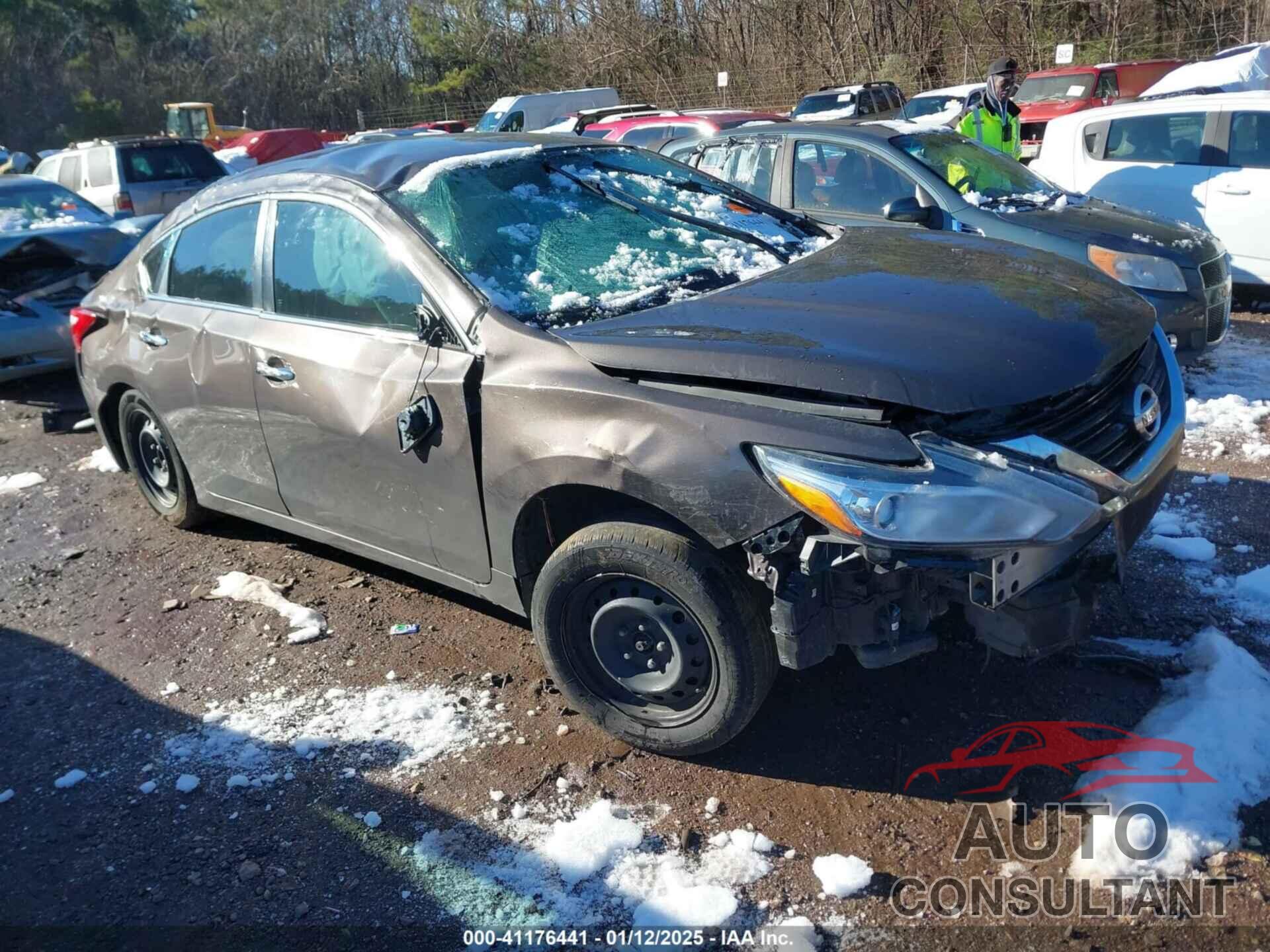 NISSAN ALTIMA 2017 - 1N4AL3AP9HN306319