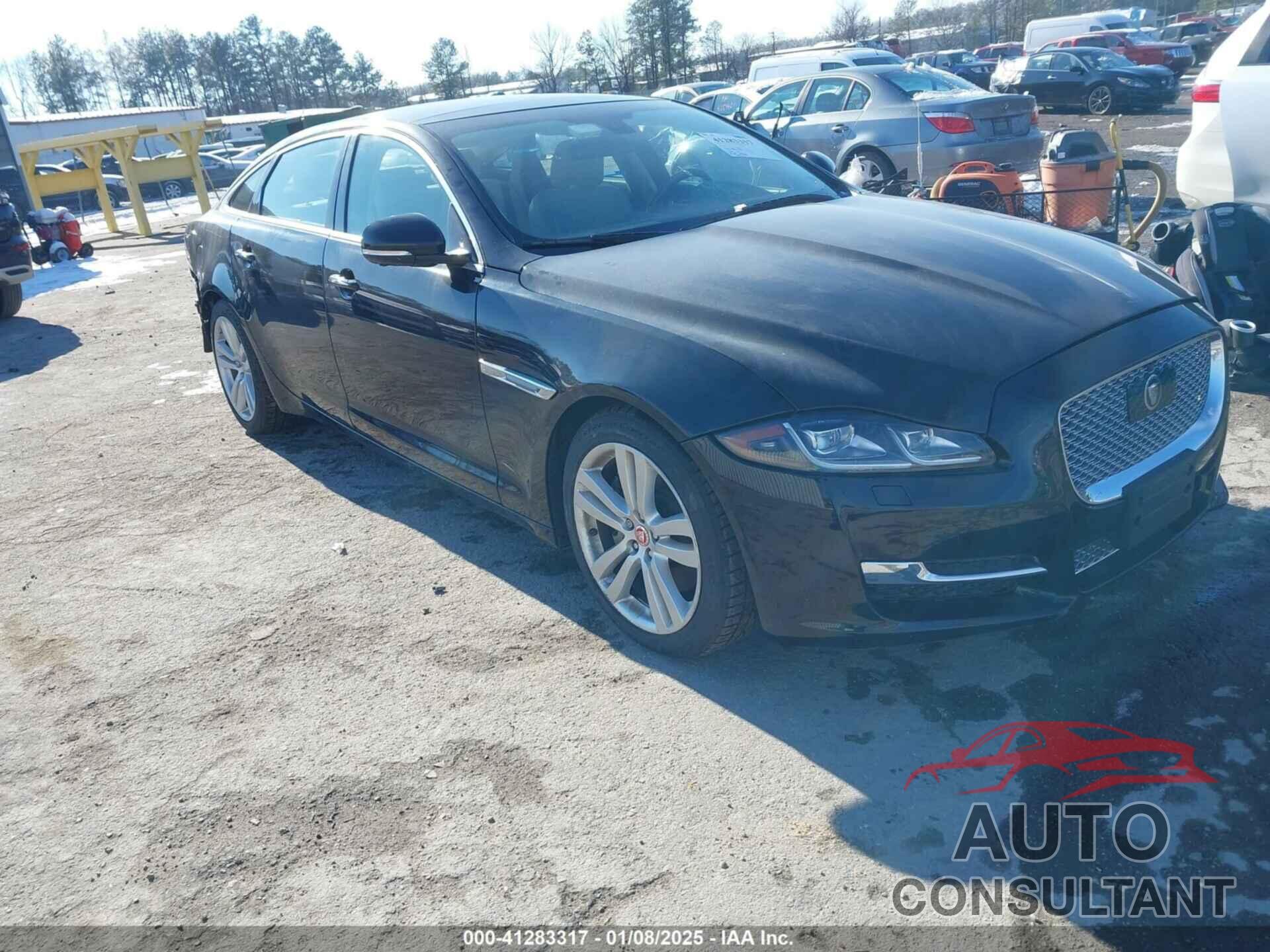 JAGUAR XJ 2017 - SAJWJ2GD3H8W11358
