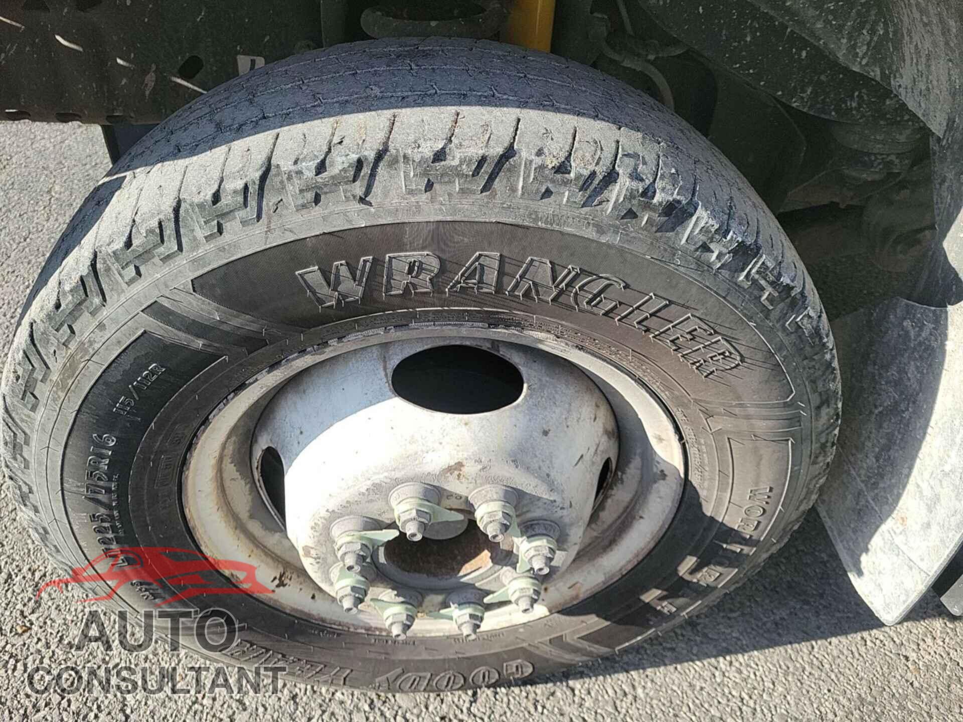FORD E-450 CUTAWAY 2018 - 1FDXE4FS3JDC24966