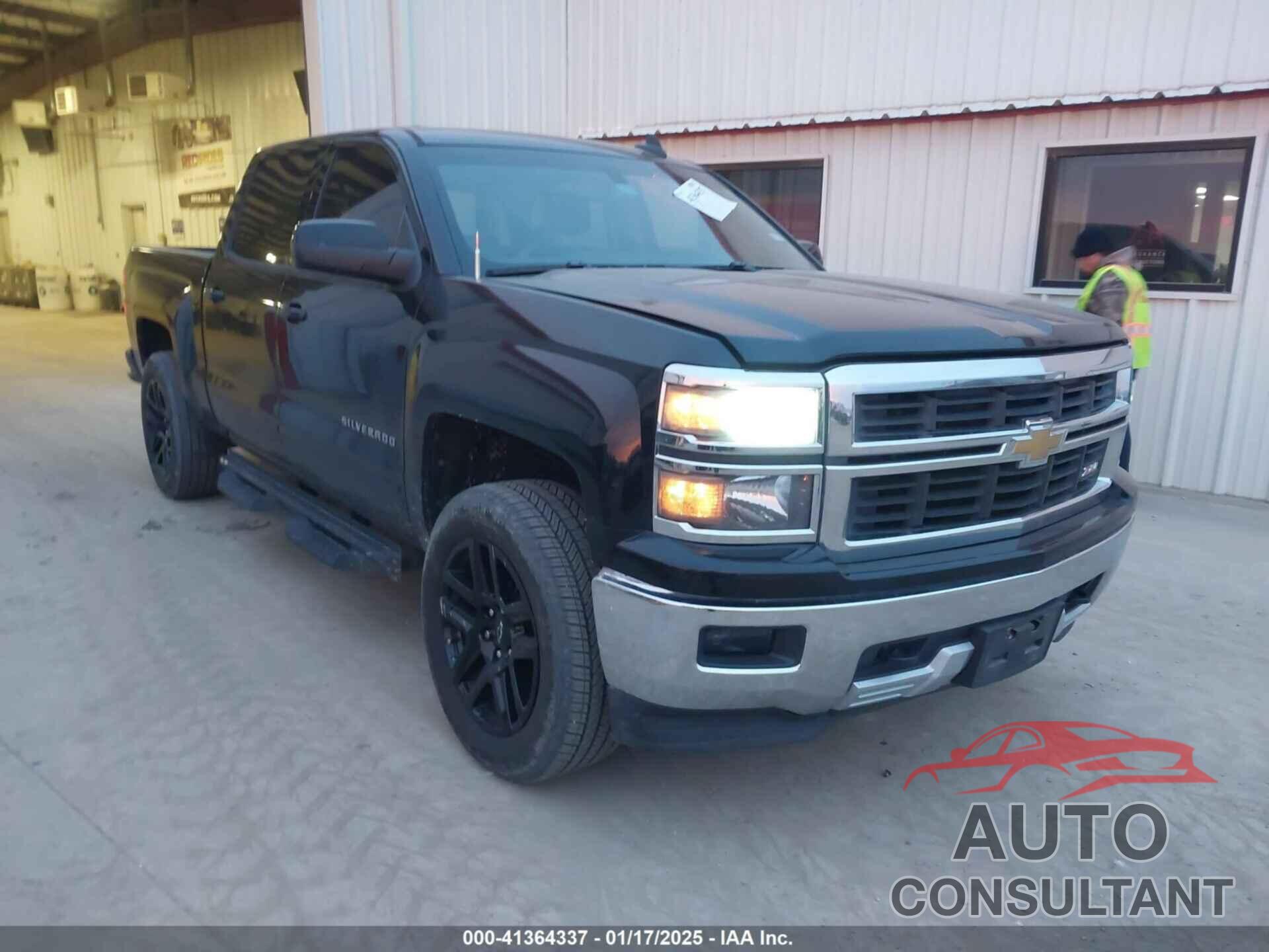 CHEVROLET SILVERADO 1500 2015 - 3GCUKREC9FG476495