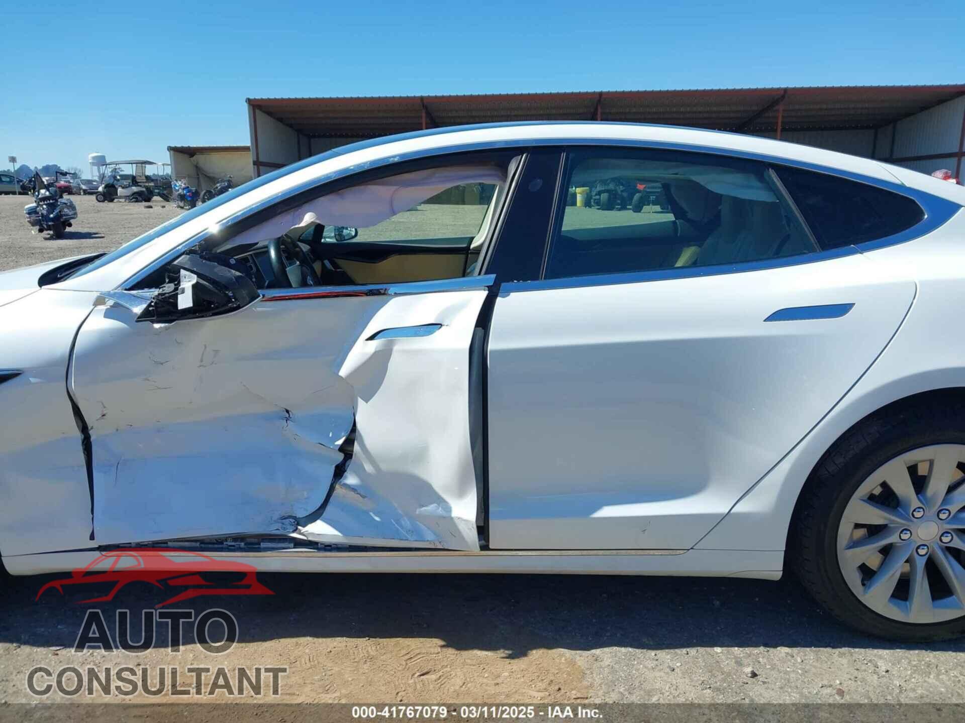 TESLA MODEL S 2017 - 5YJSA1E23HF189813