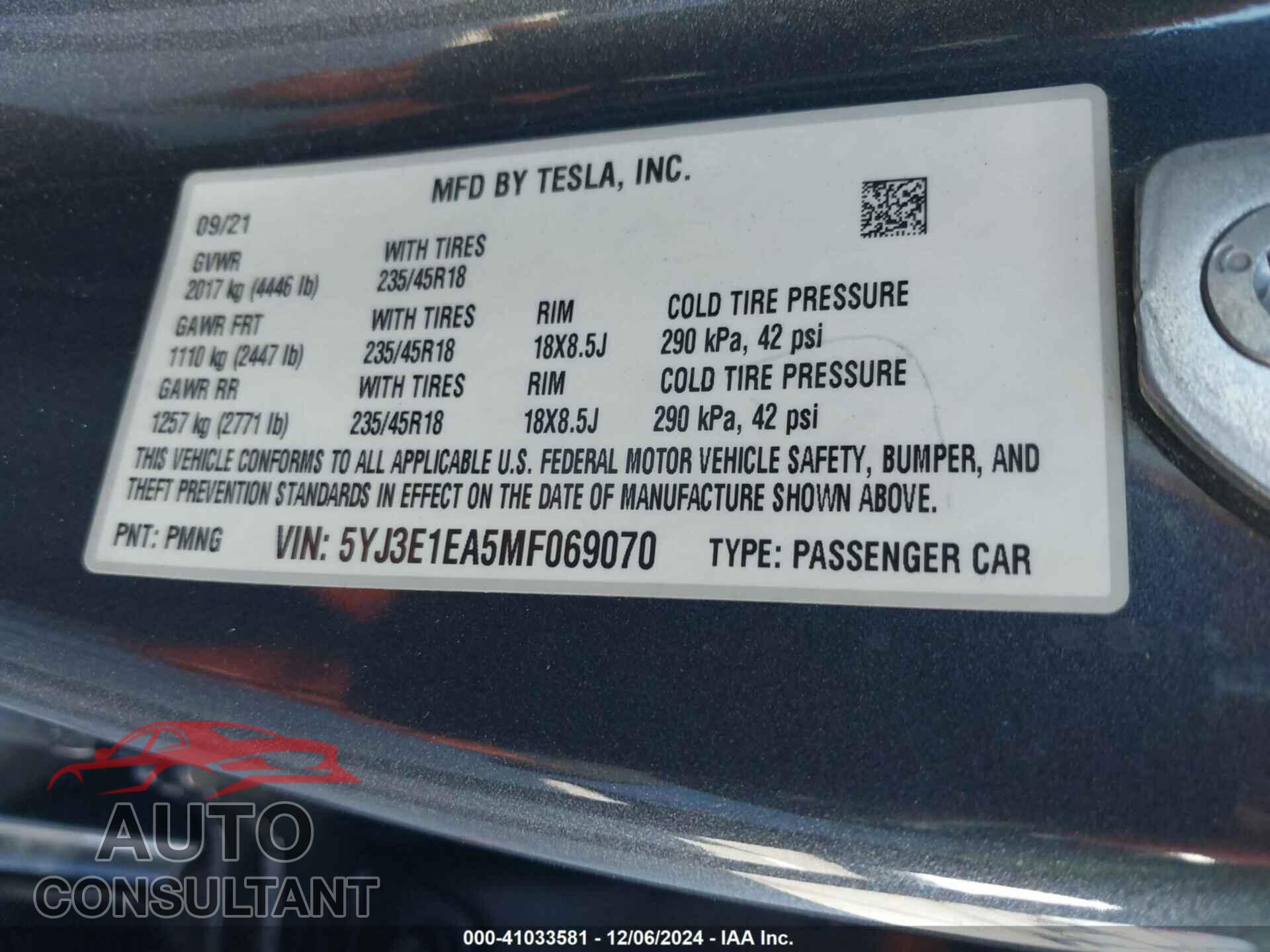 TESLA MODEL 3 2021 - 5YJ3E1EA5MF069070