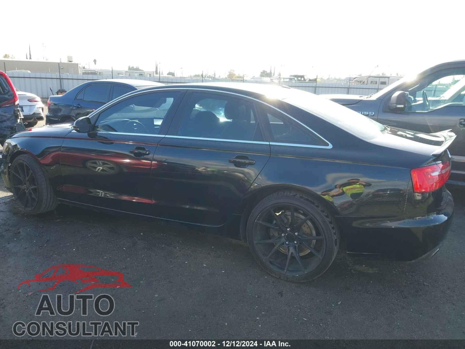 AUDI A6 2012 - WAUDFAFC6CN174862
