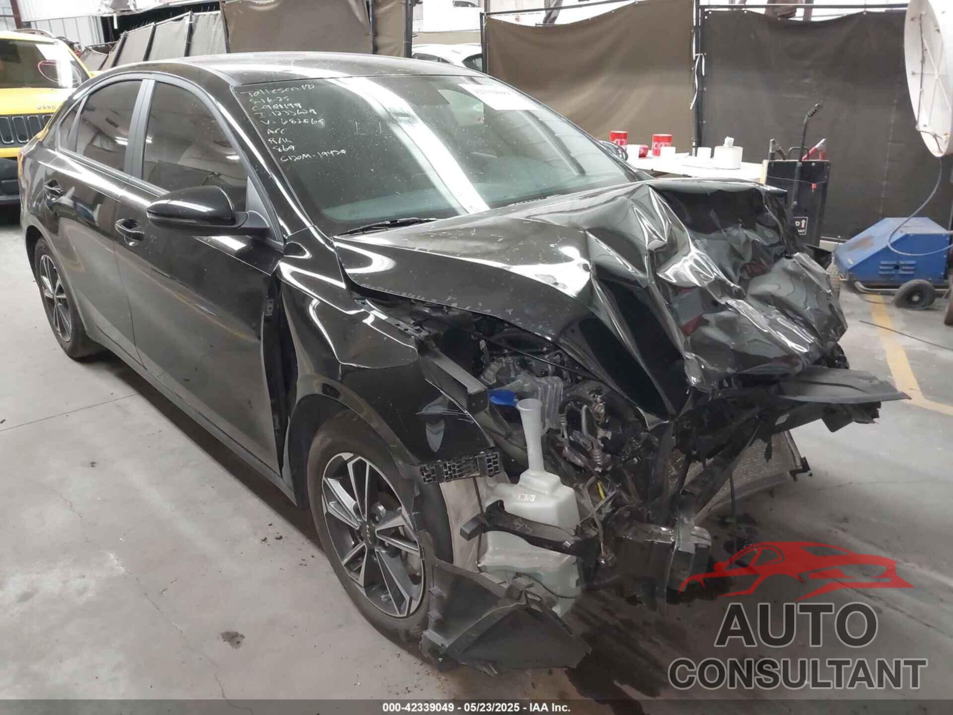 KIA FORTE 2023 - 3KPF24AD8PE682060