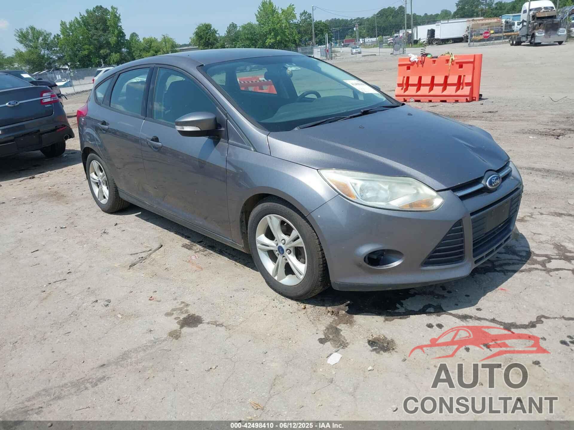 FORD FOCUS 2014 - 1FADP3K20EL309945
