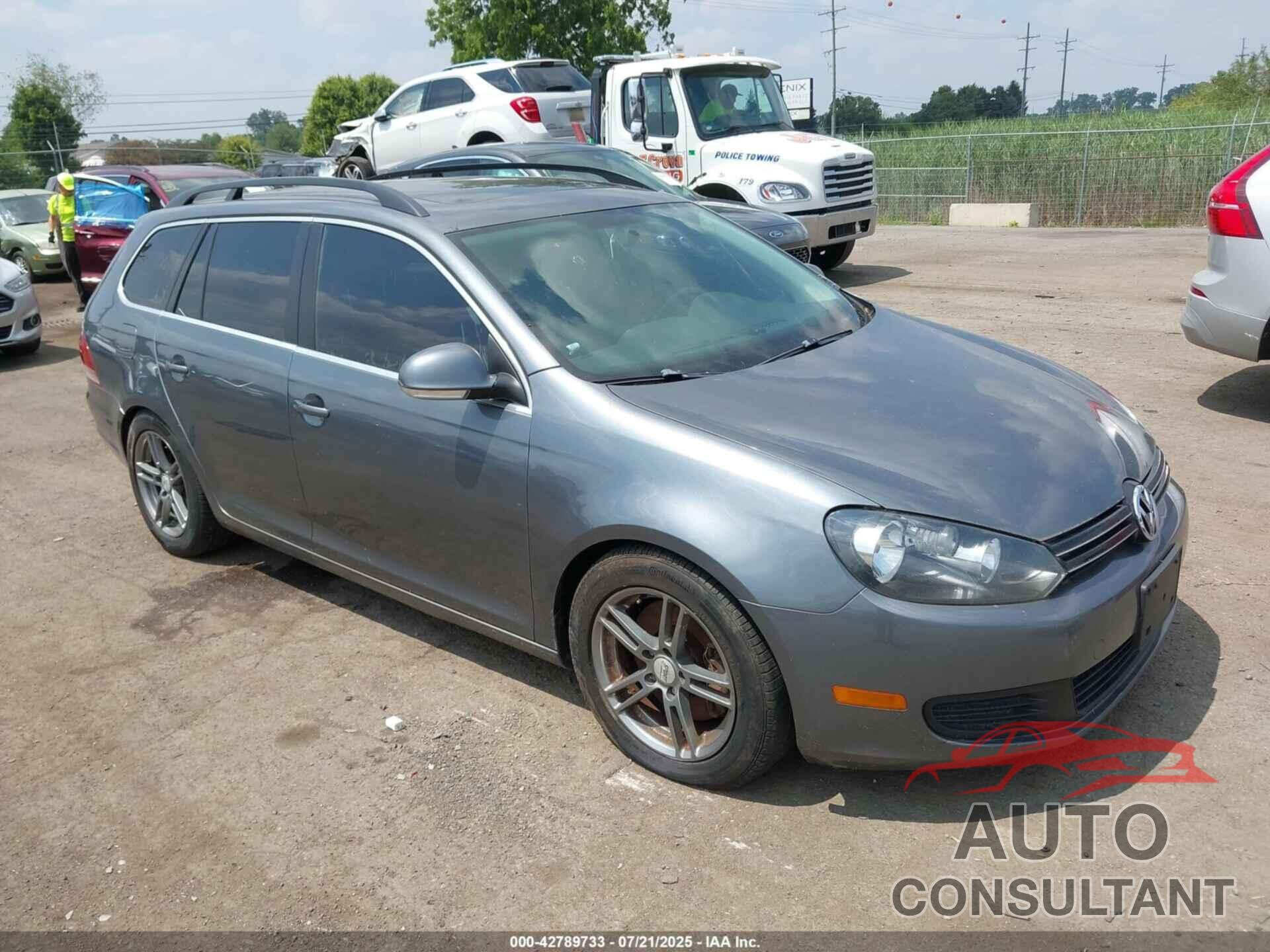 VOLKSWAGEN JETTA SPORTWAGEN 2011 - 3VWML7AJ3BM664816
