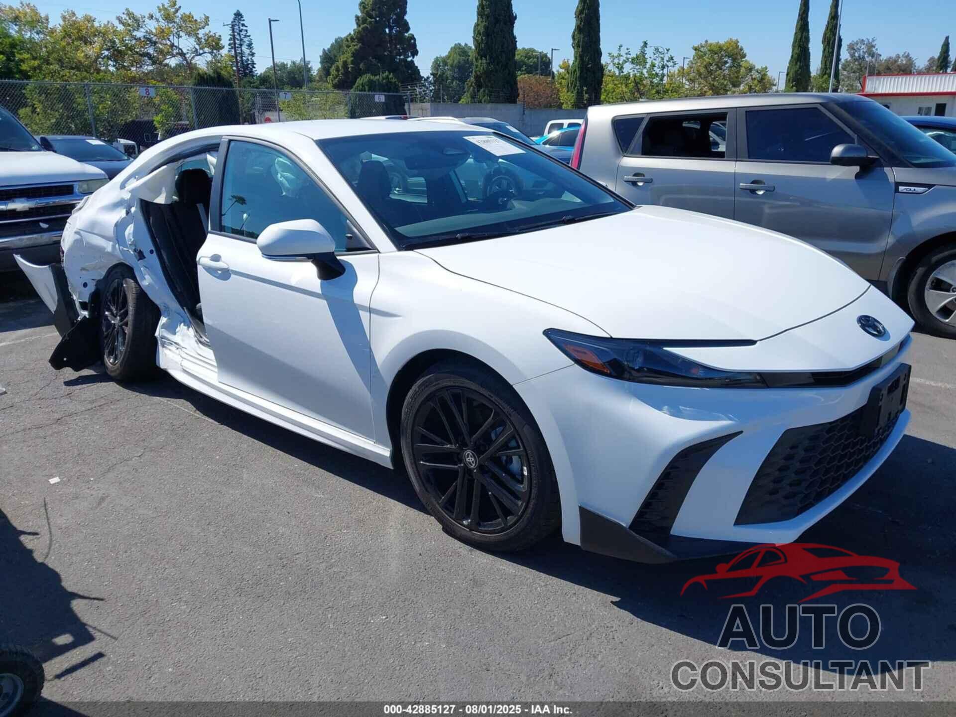 TOYOTA CAMRY 2025 - 4T1DAACK5SU623798