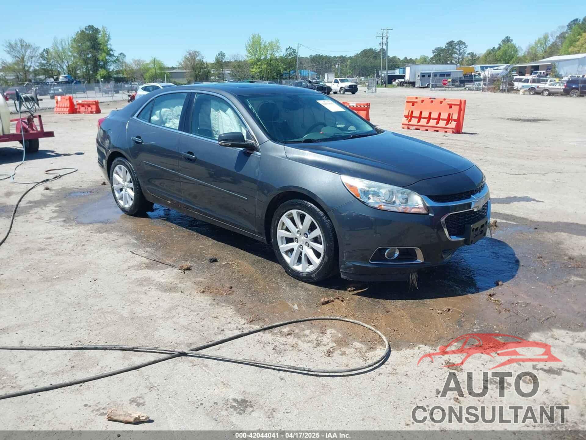 CHEVROLET MALIBU 2015 - 1G11D5SL9FF171390