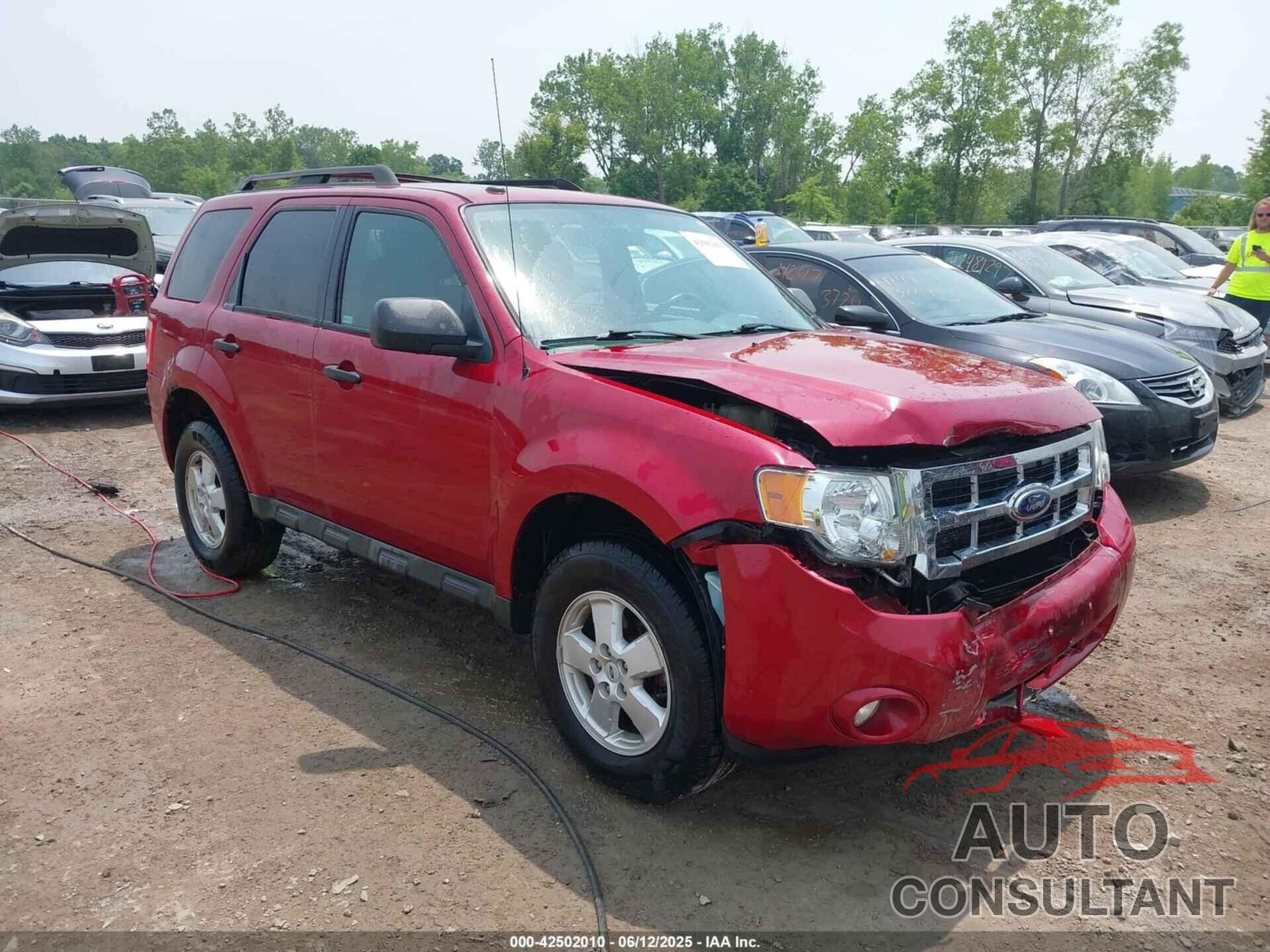 FORD ESCAPE 2009 - 1FMCU03G89KC48049