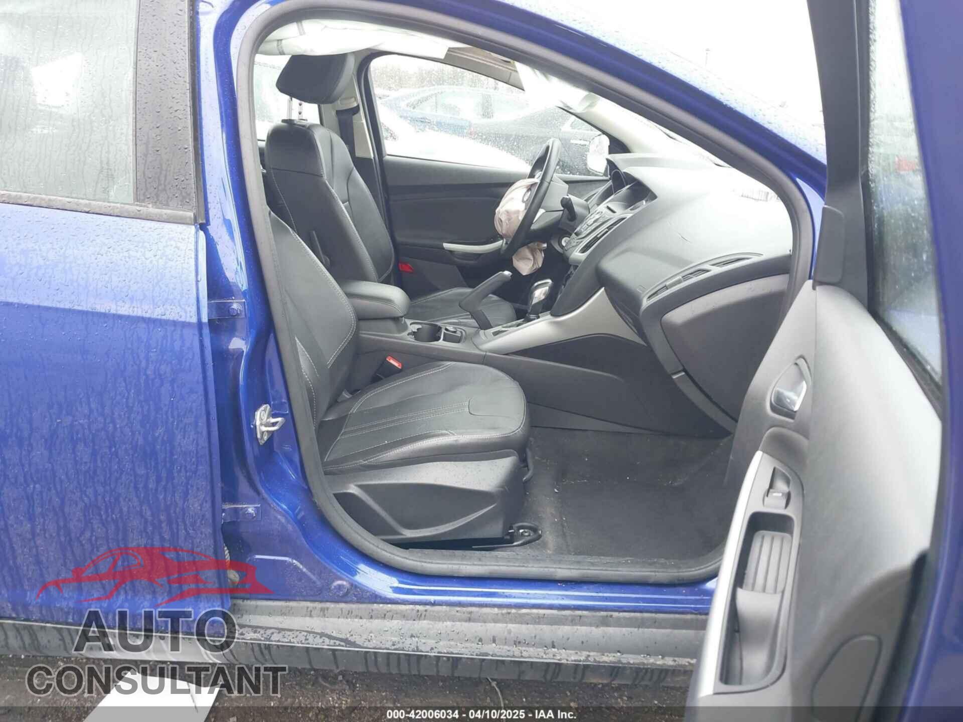 FORD FOCUS 2014 - 1FADP3F20EL330997