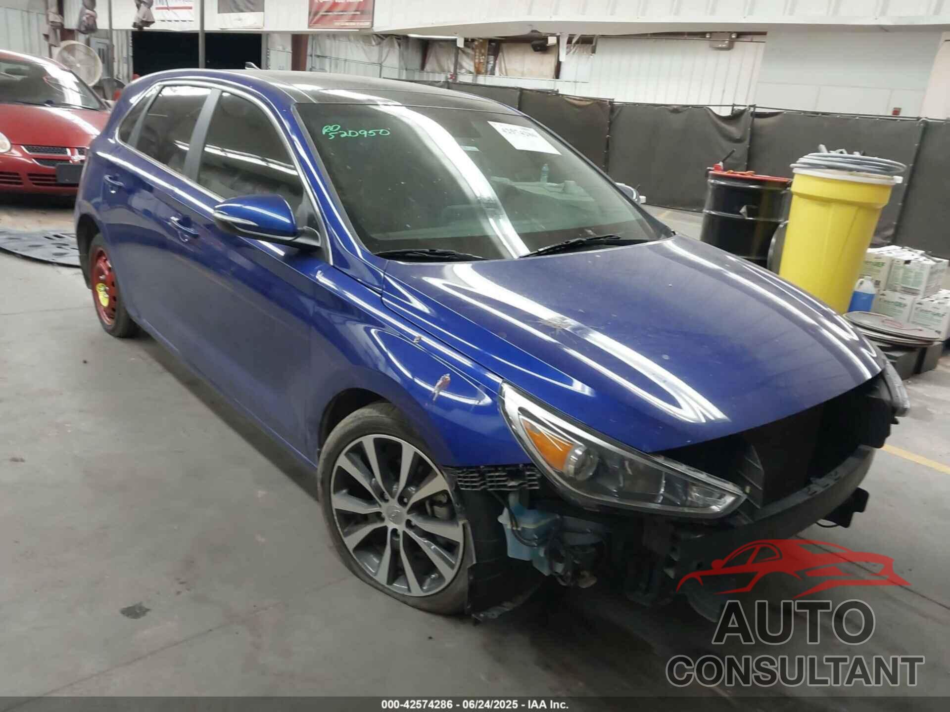 HYUNDAI ELANTRA GT 2019 - KMHH35LE6KU107706