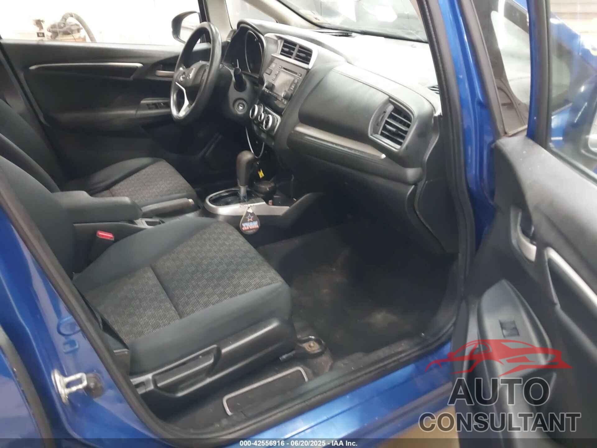HONDA FIT 2017 - JHMGK5H59HS010532