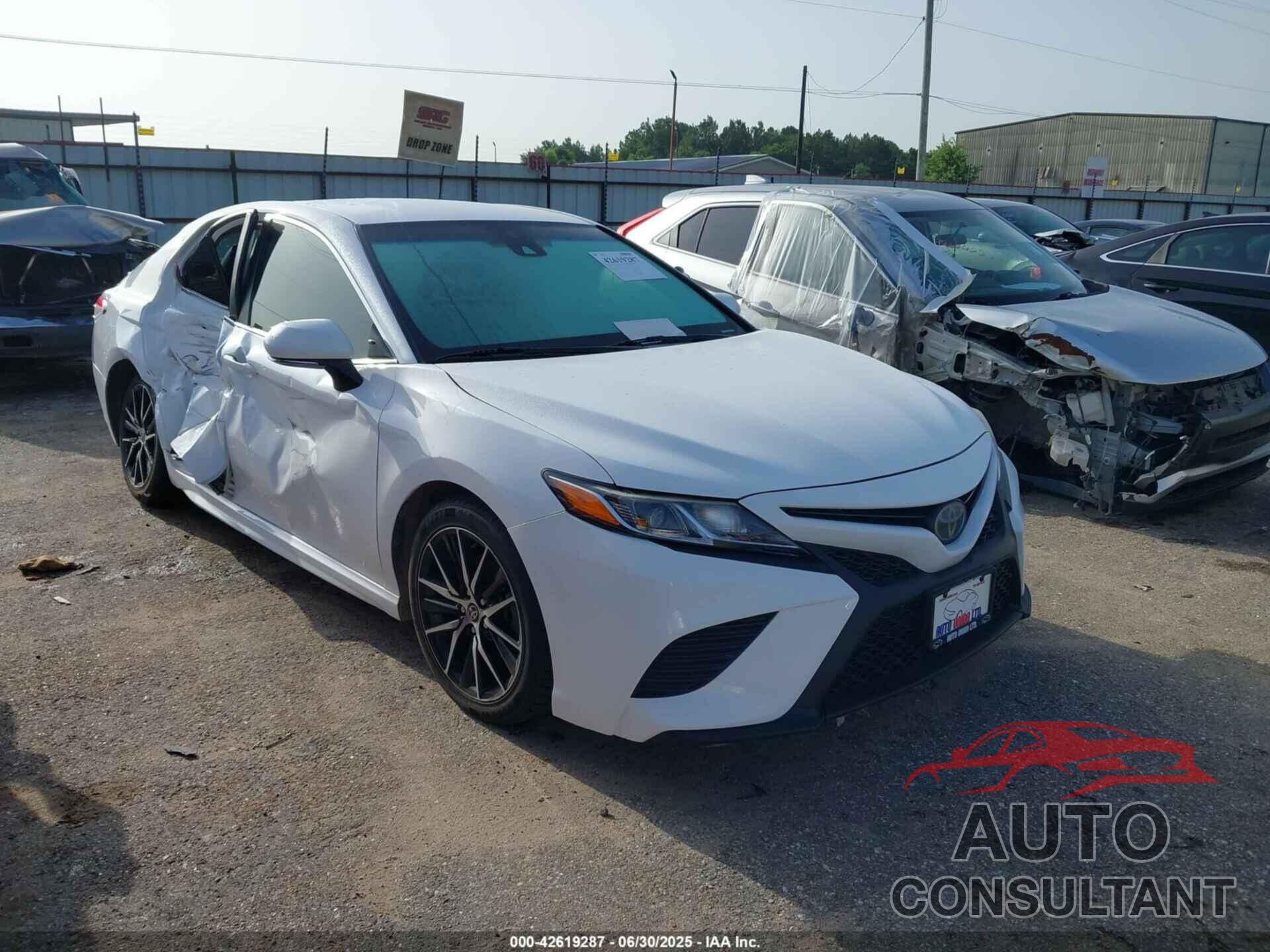 TOYOTA CAMRY 2019 - 4T1B11HK5KU735193