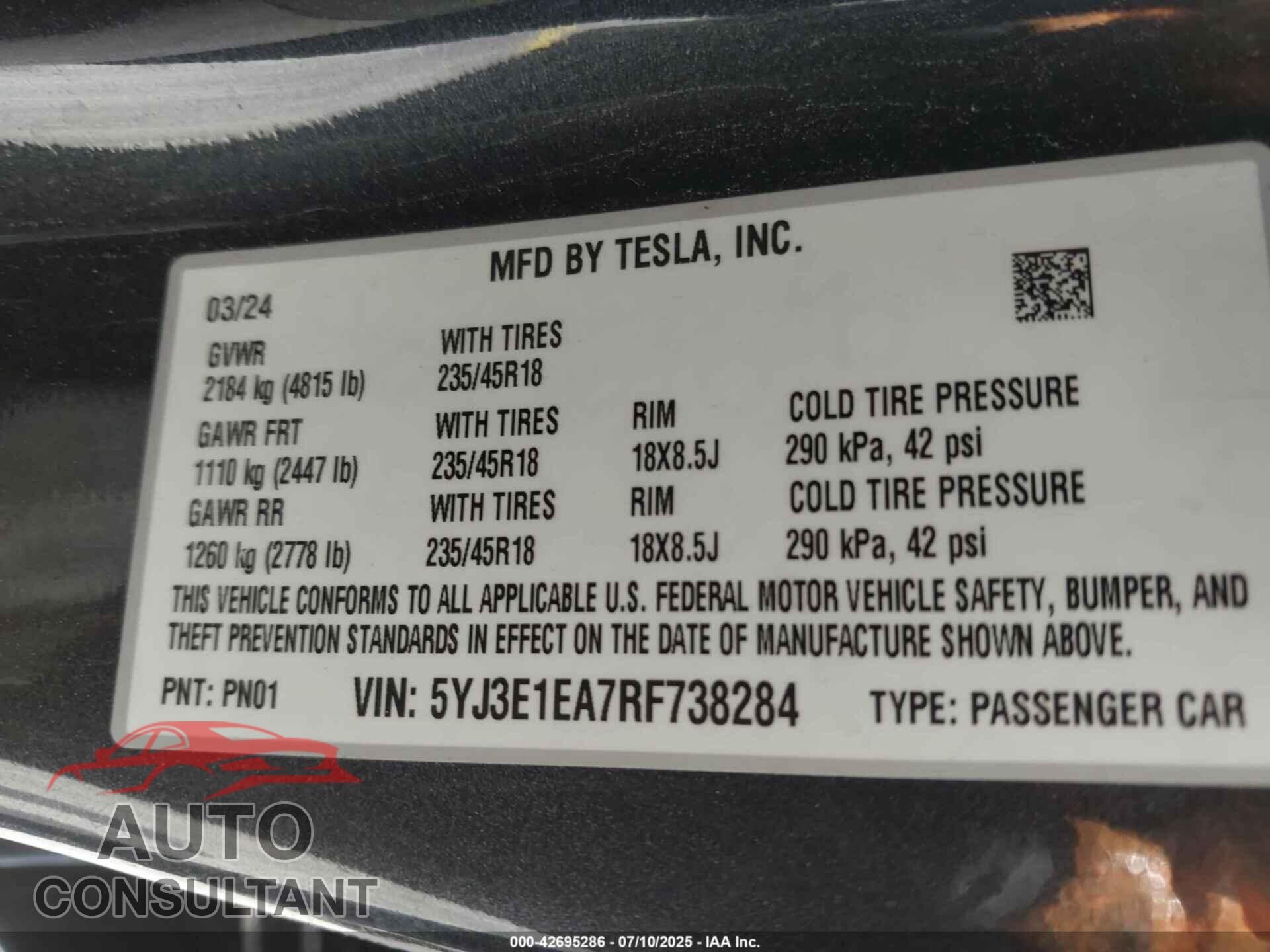 TESLA MODEL 3 2024 - 5YJ3E1EA7RF738284