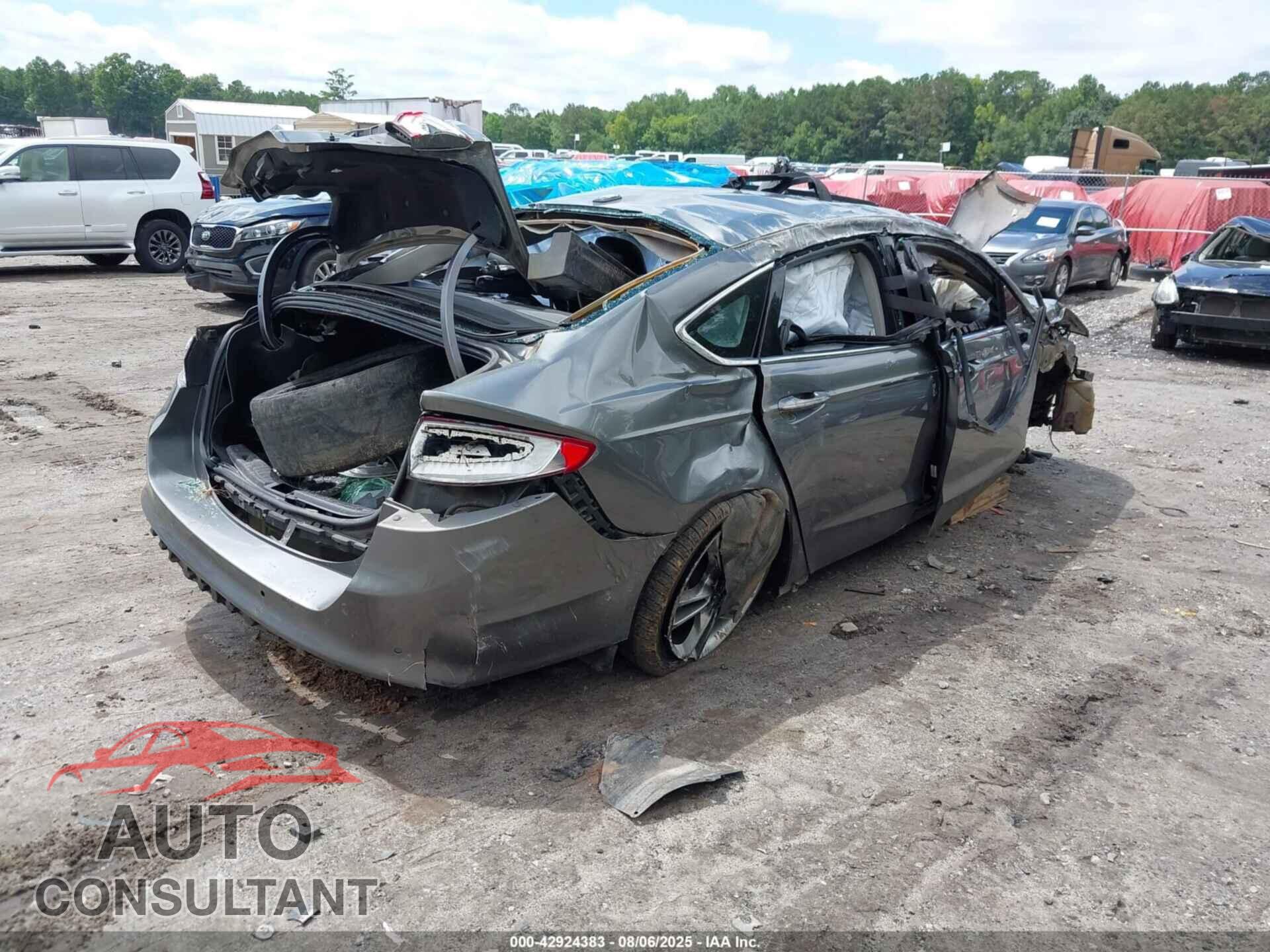 FORD FUSION 2013 - 3FA6P0K93DR337128