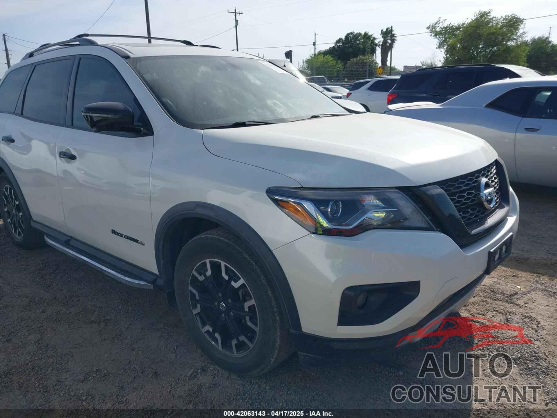 NISSAN PATHFINDER 2020 - 5N1DR2CN3LC605204
