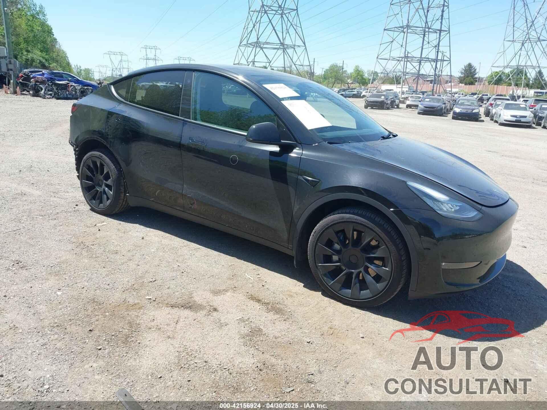 TESLA MODEL Y 2023 - 7SAYGDEE0PA111430