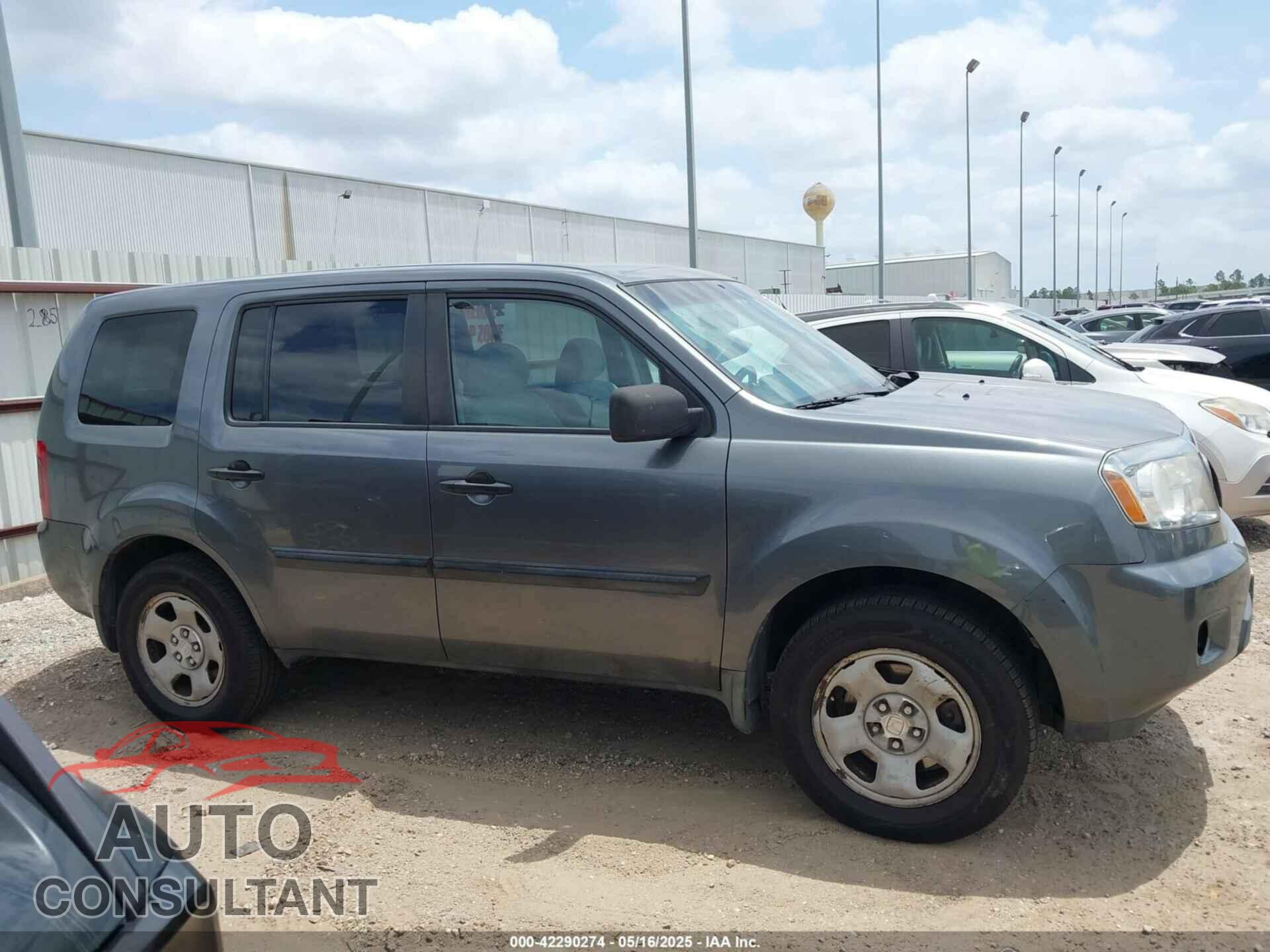 HONDA PILOT 2011 - 5FNYF4H28BB029720
