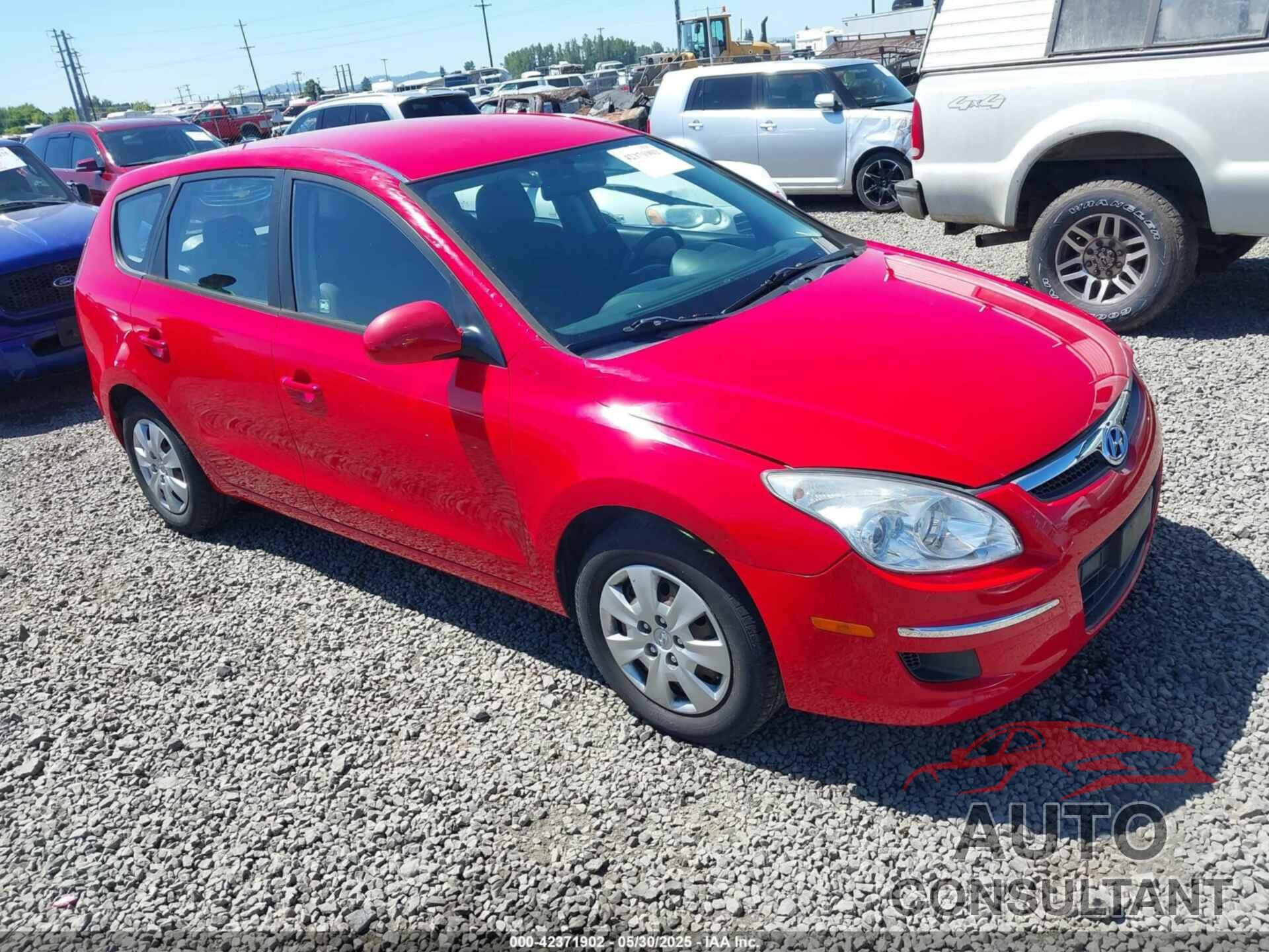 HYUNDAI ELANTRA TOURING 2011 - KMHDB8AE9BU111061