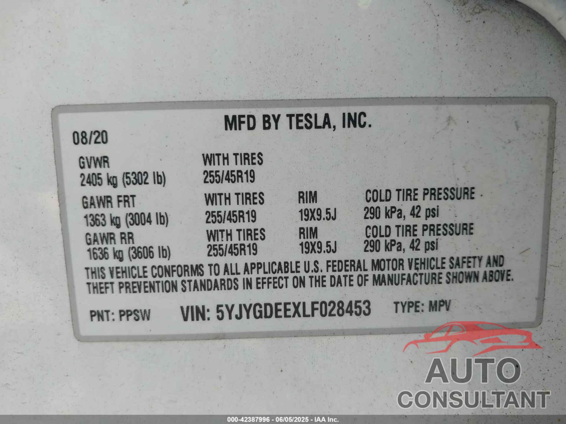 TESLA MODEL Y 2020 - 5YJYGDEEXLF028453