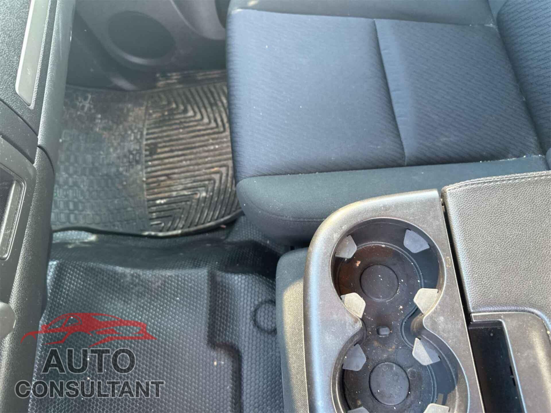 CHEVROLET SILVERADO 2013 - 3GCPCSE08DG218330