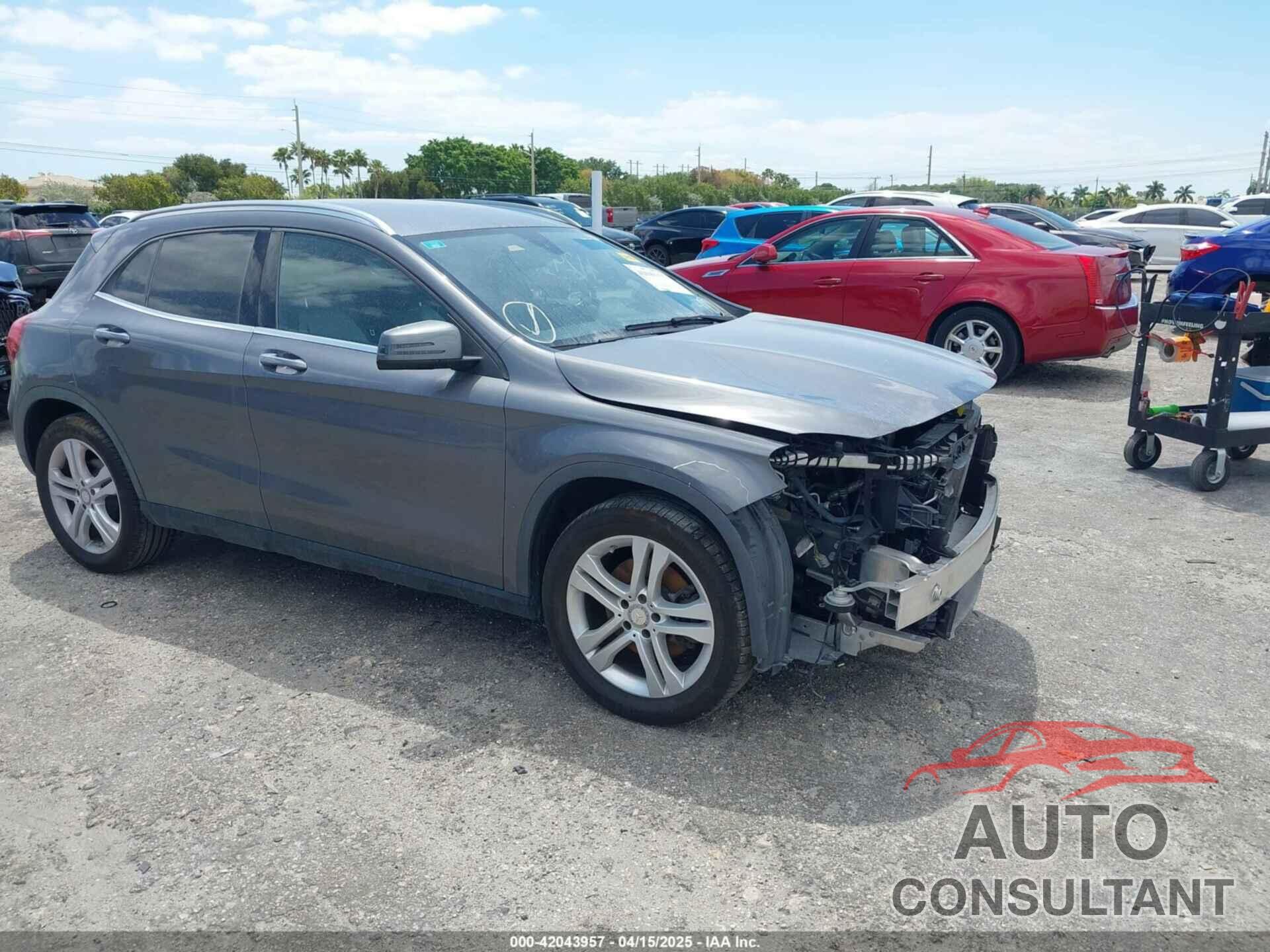 MERCEDES-BENZ GLA 250 2016 - WDCTG4EB6GJ201846