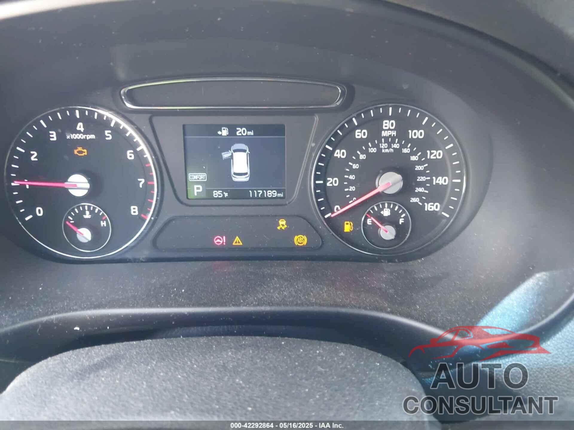 KIA SORENTO 2019 - 5XYPG4A51KG596857