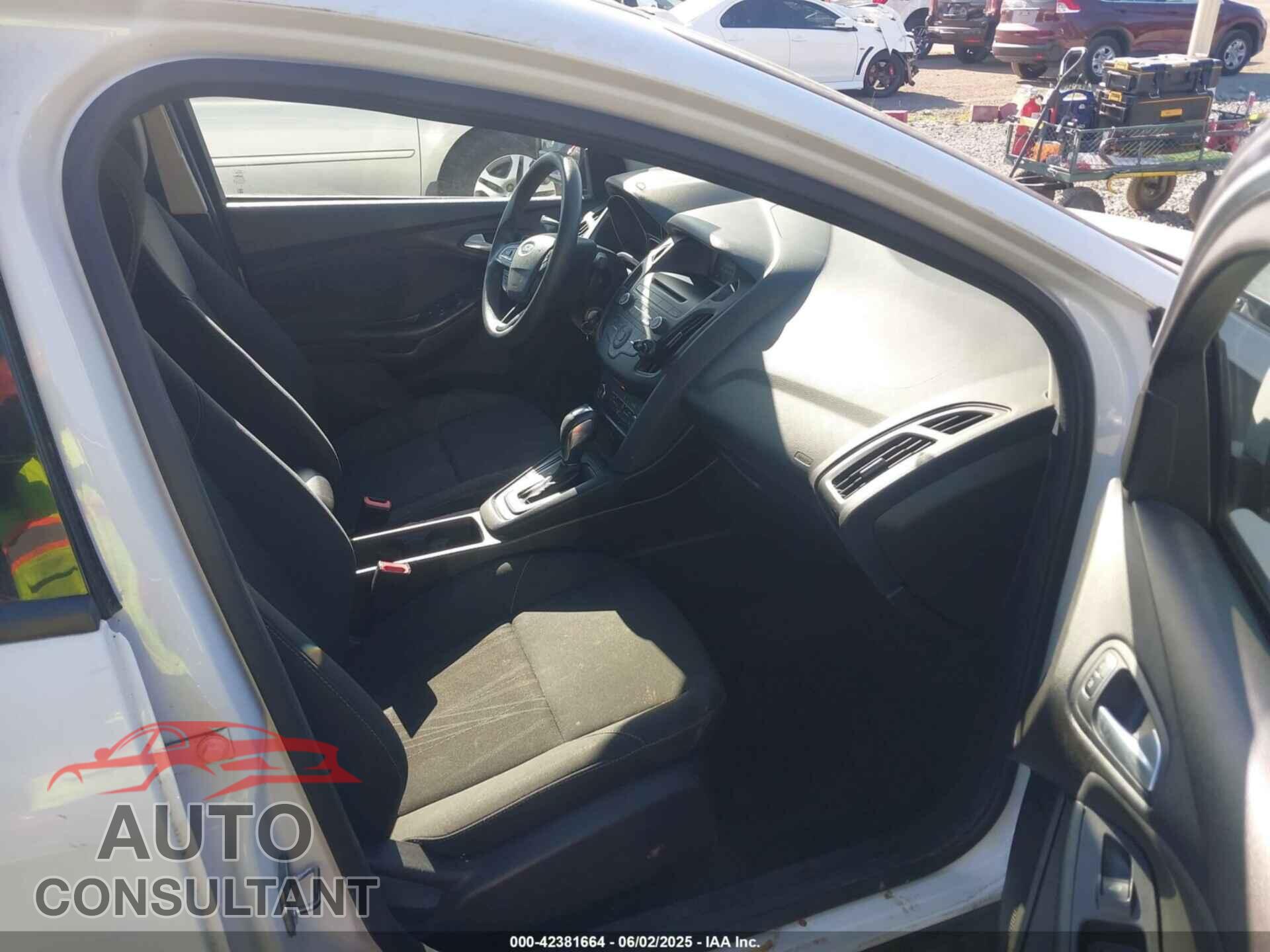 FORD FOCUS 2016 - 1FADP3F29GL306314