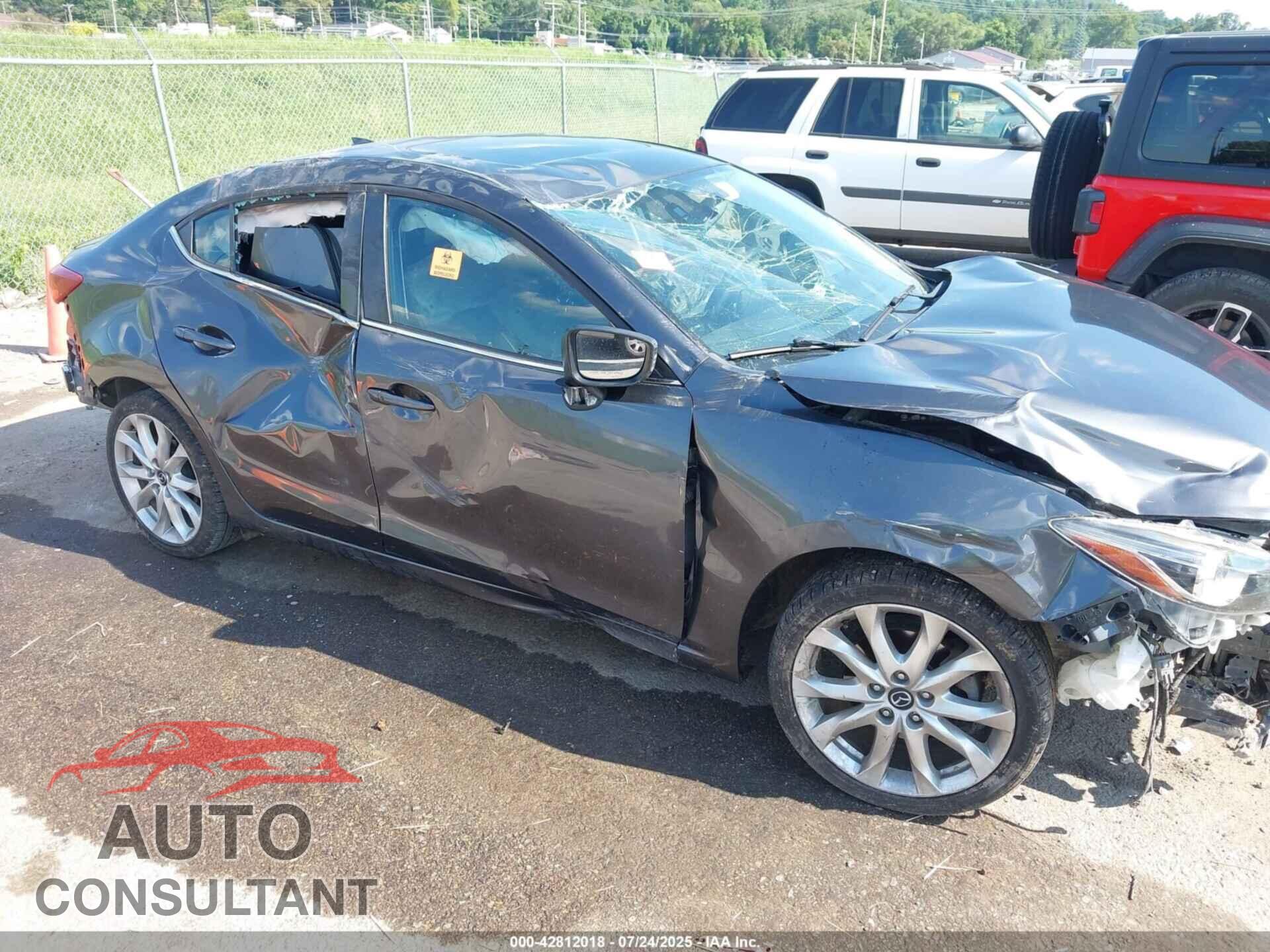 MAZDA MAZDA3 2015 - JM1BM1W30F1237398