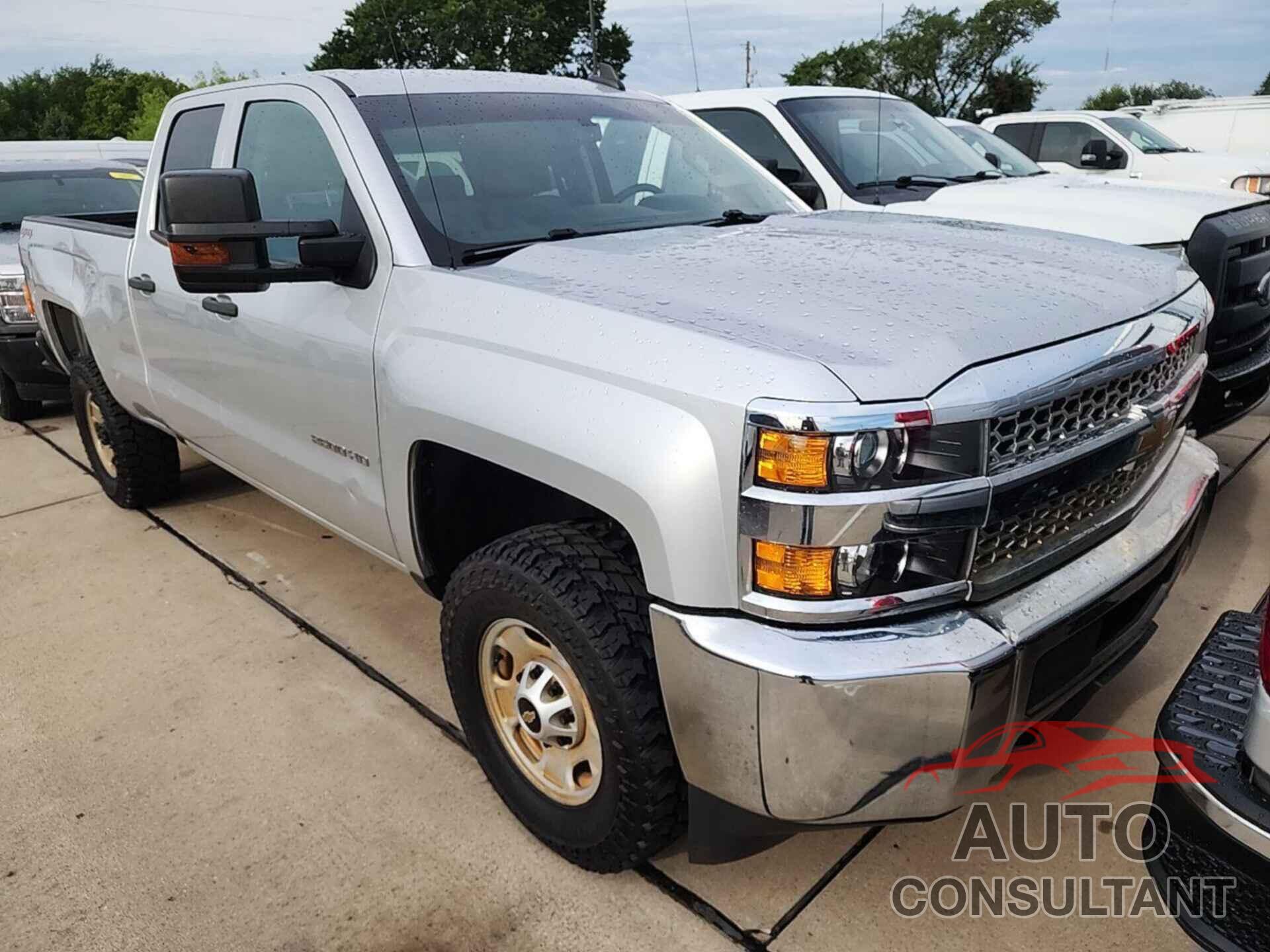 CHEVROLET SILVERADO 2019 - 2GC2KREG0K1202759