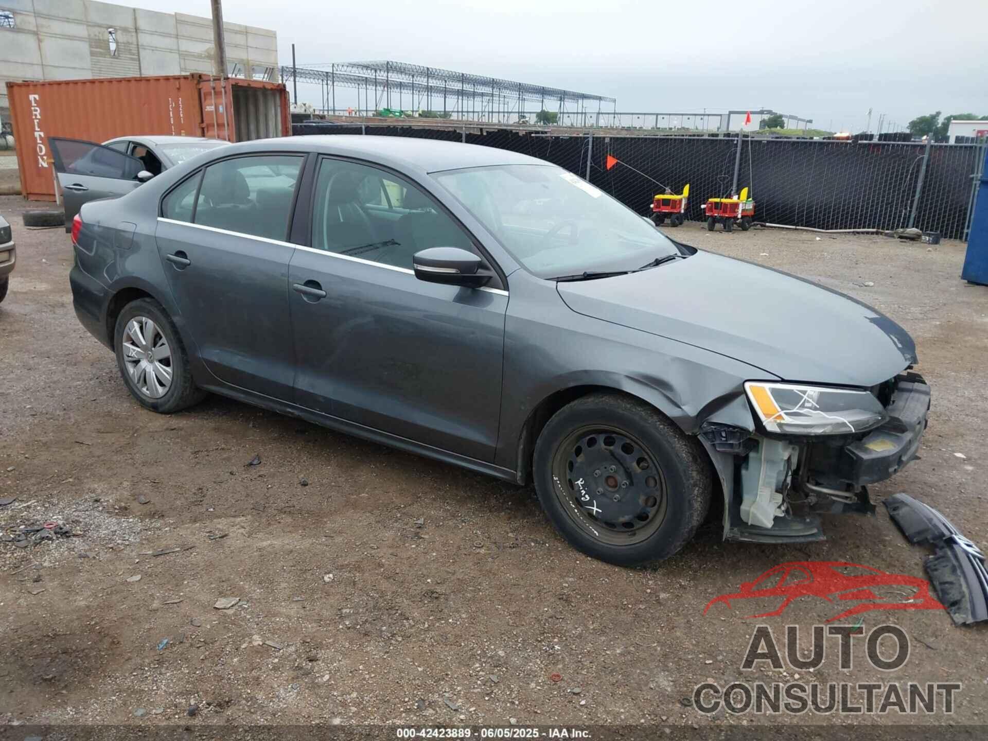 VOLKSWAGEN JETTA 2013 - 3VWDX7AJ5DM398397