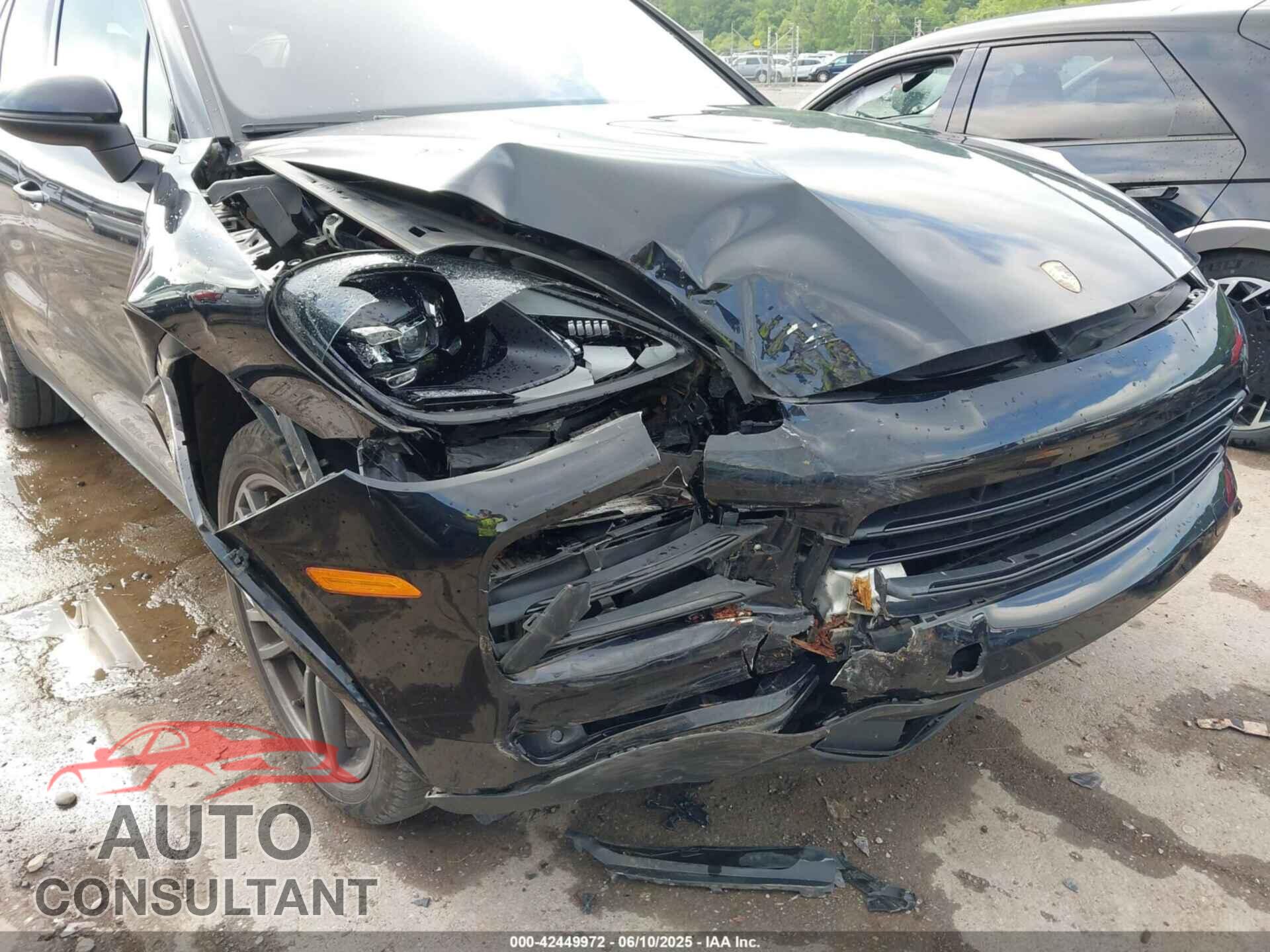 PORSCHE CAYENNE 2020 - WP1AA2AY4LDA07823