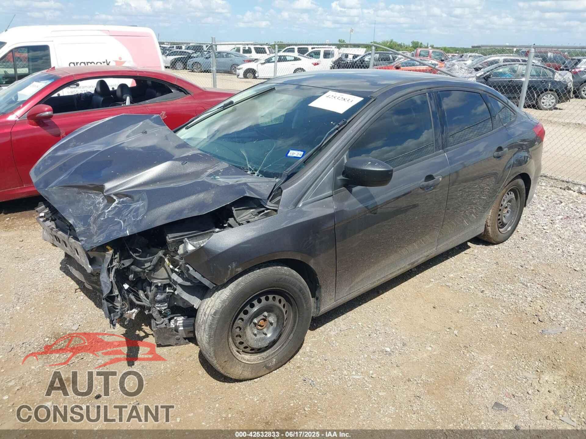 FORD FOCUS 2015 - 1FADP3E29FL342066