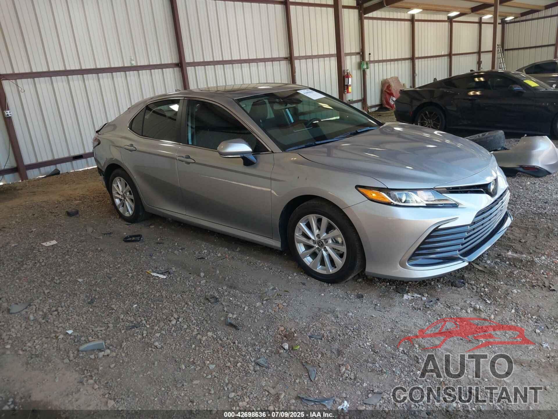 TOYOTA CAMRY 2024 - 4T1R11AK5RU905331
