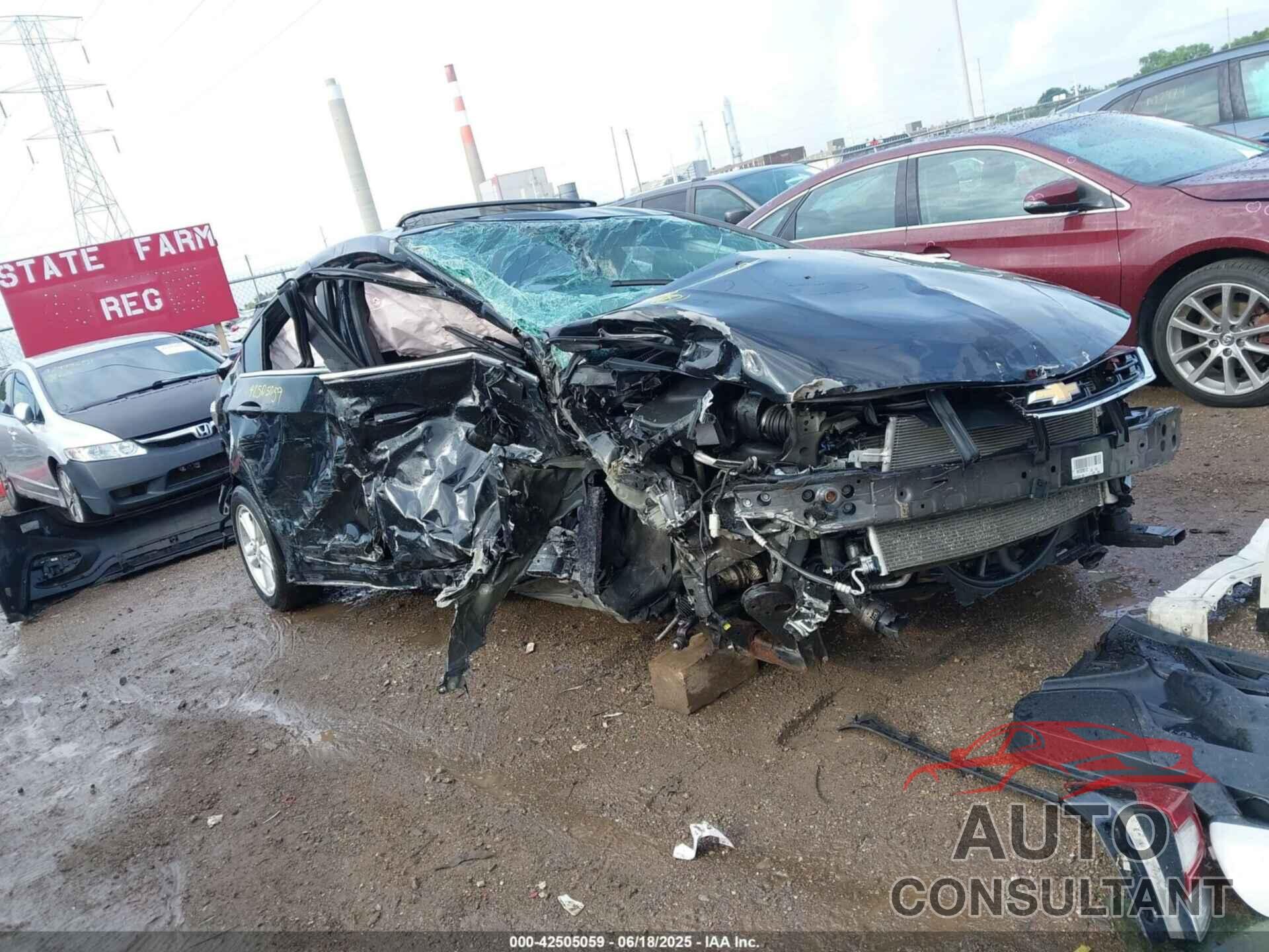 CHEVROLET CRUZE 2016 - 1G1BE5SM8G7323777