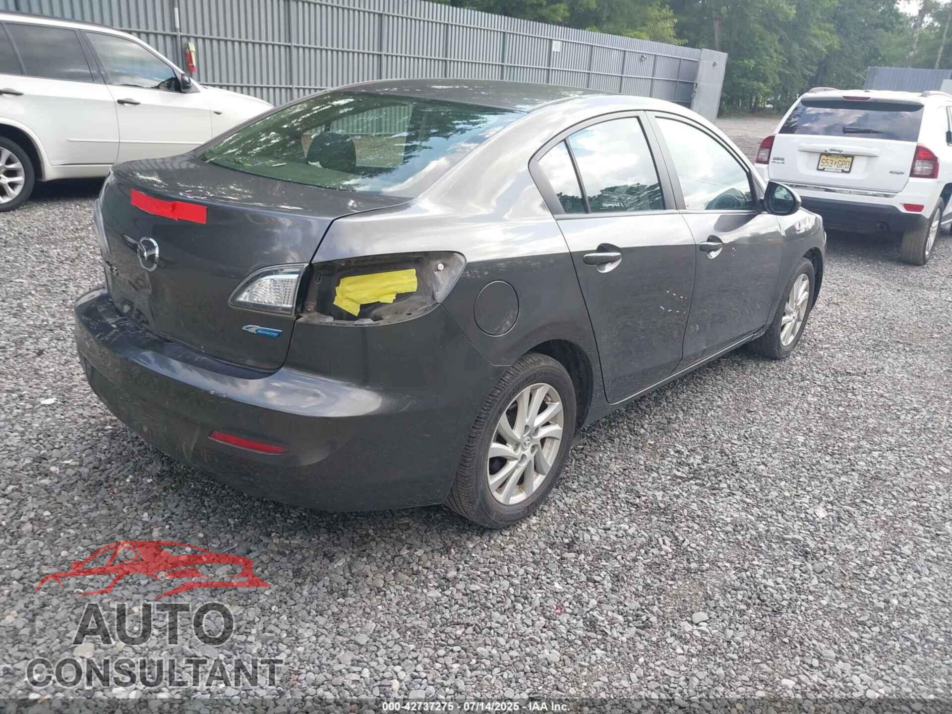 MAZDA MAZDA3 2012 - JM1BL1V76C1608373